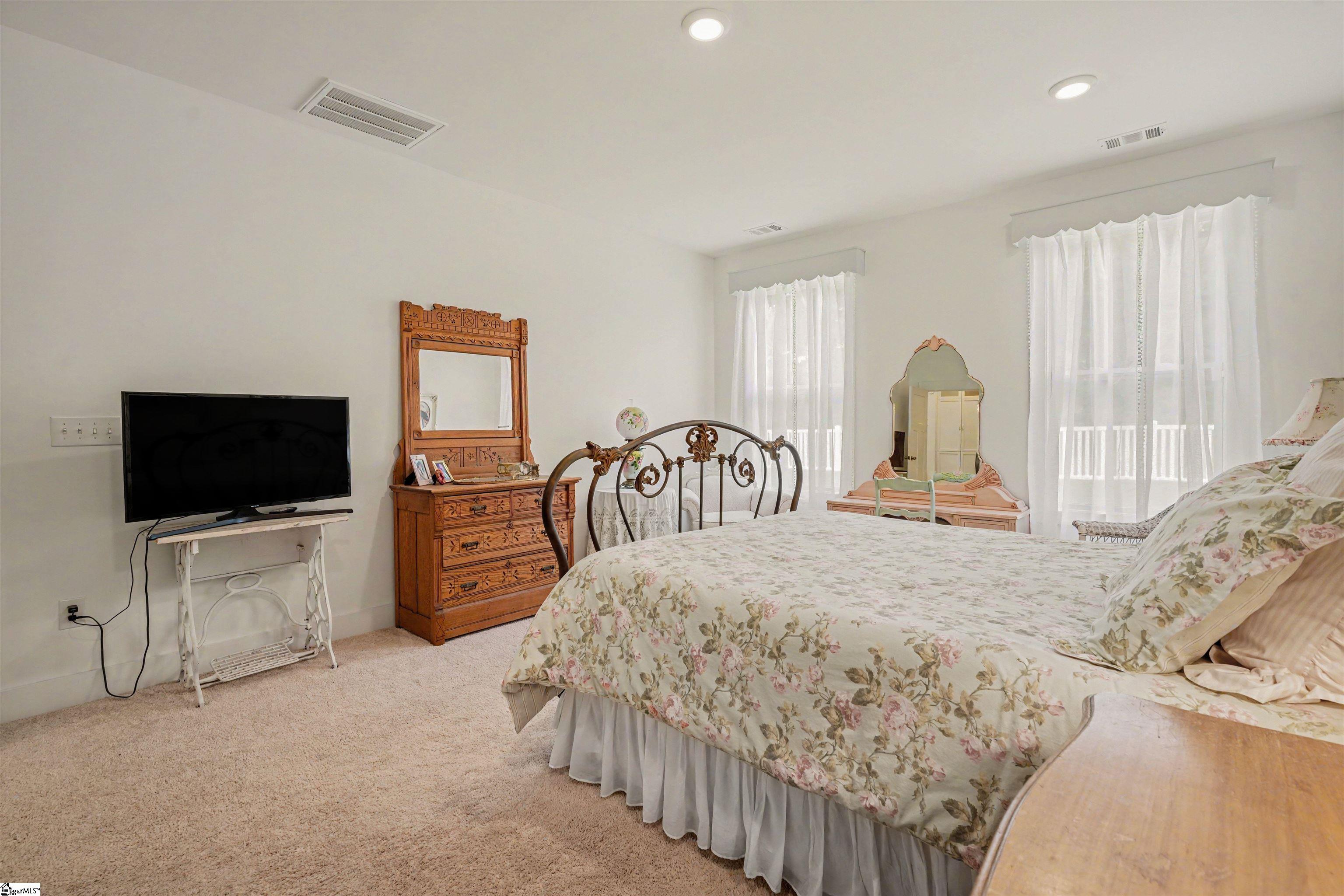 417 Patterdale Trail Property Photo 18