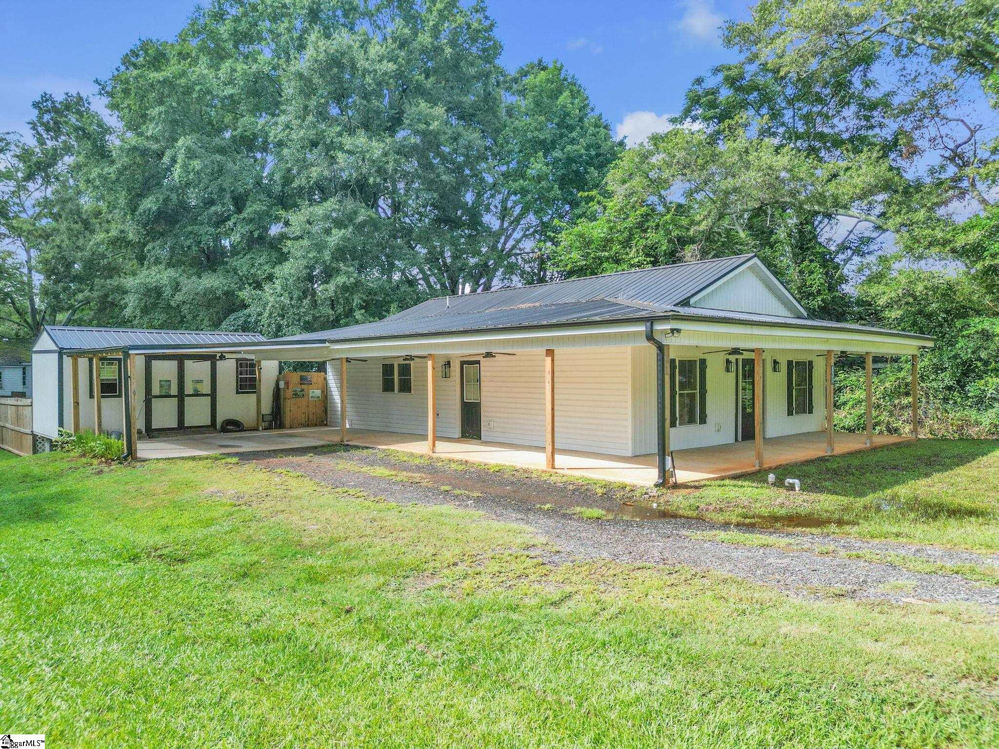 111 Stevenson Drive Property Photo 2