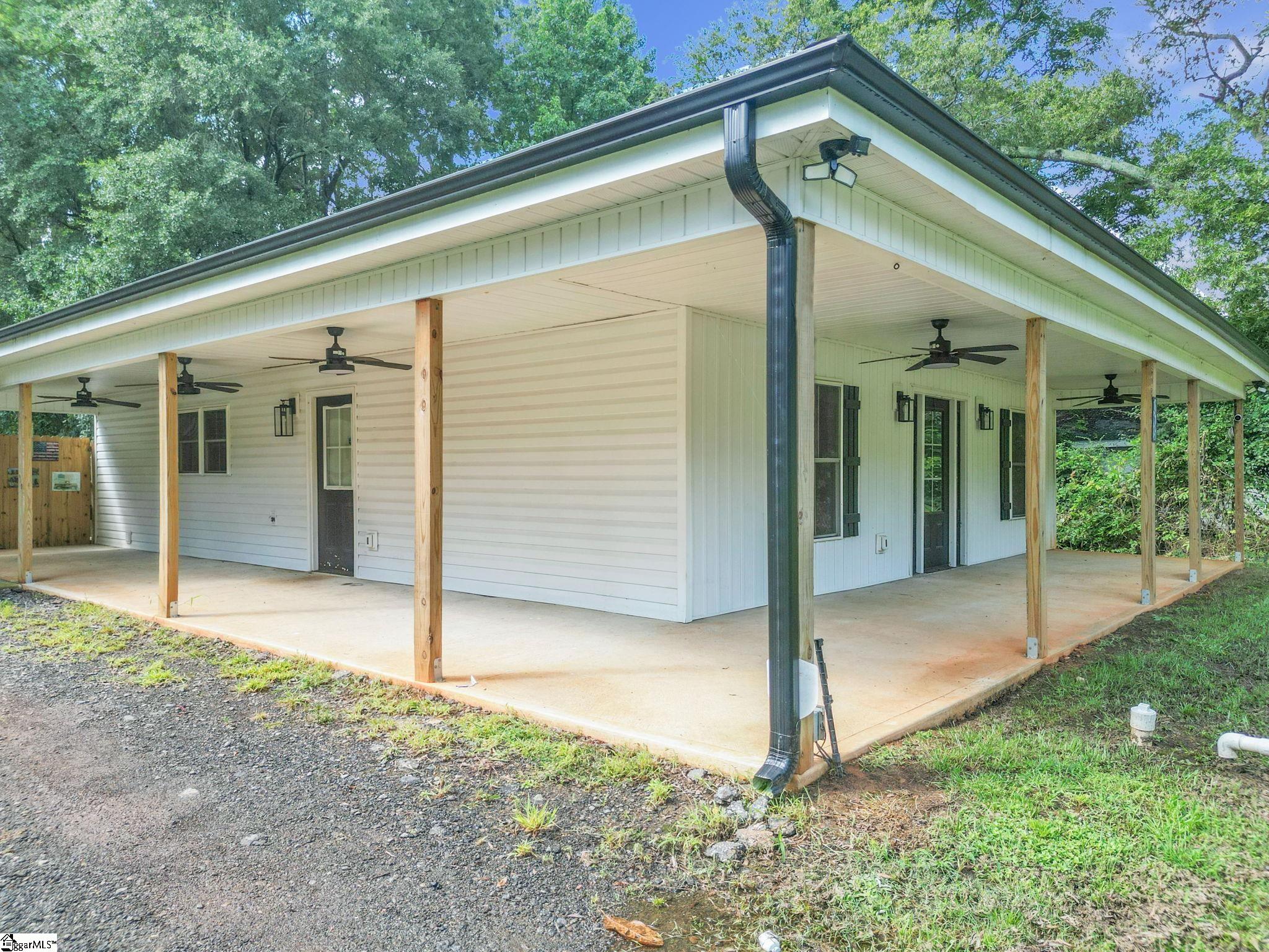 111 Stevenson Drive Property Photo 3