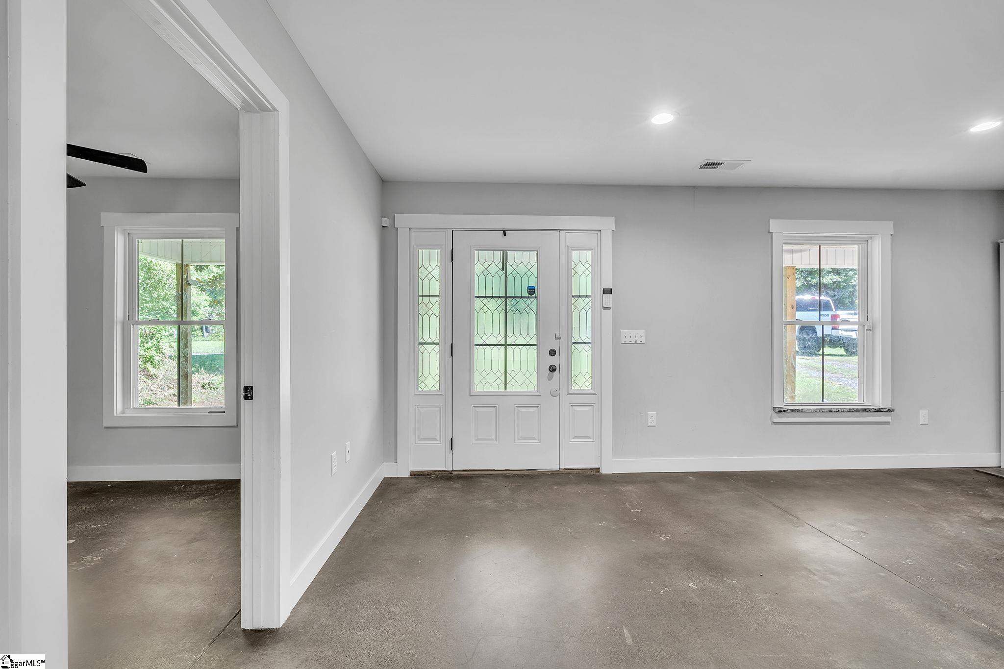111 Stevenson Drive Property Photo 4