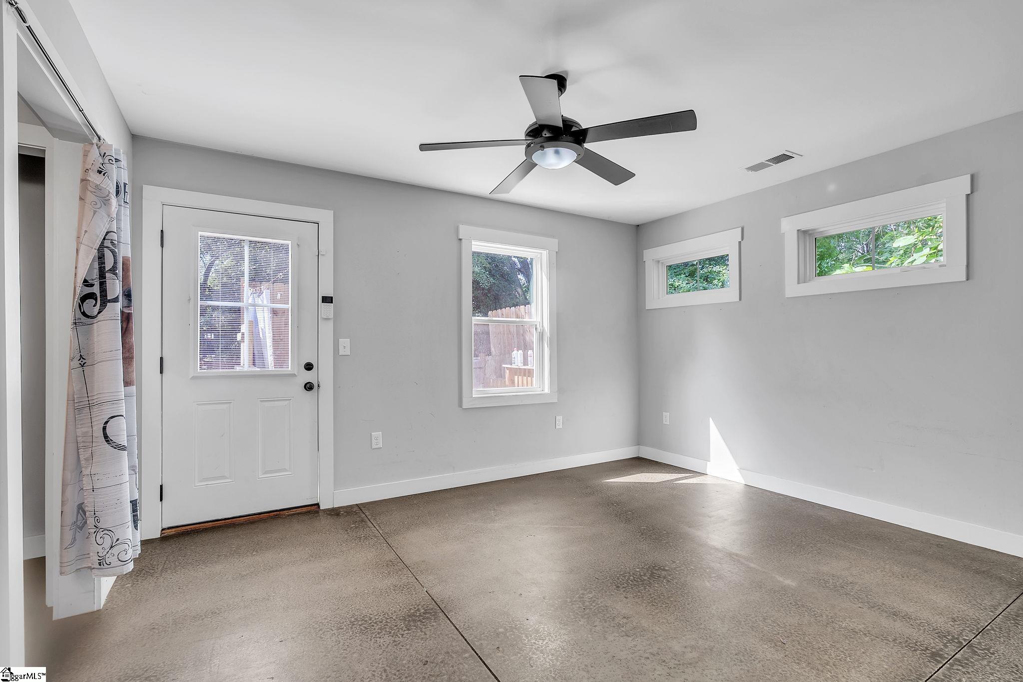 111 Stevenson Drive Property Photo 20