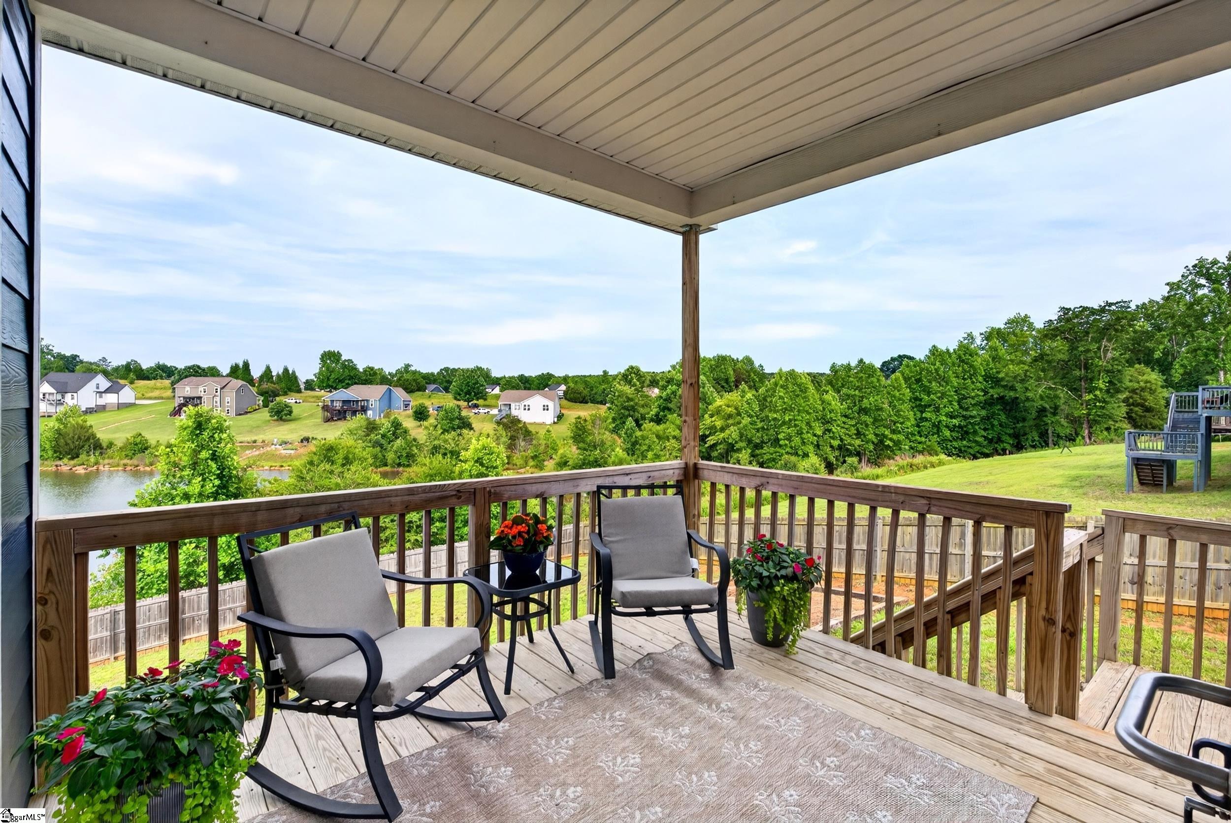 977 Garnet Circle Property Photo 32