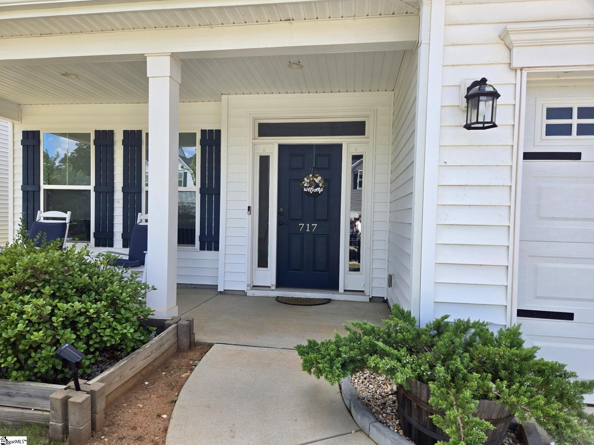 717 Pollyanna Drive Property Photo 2