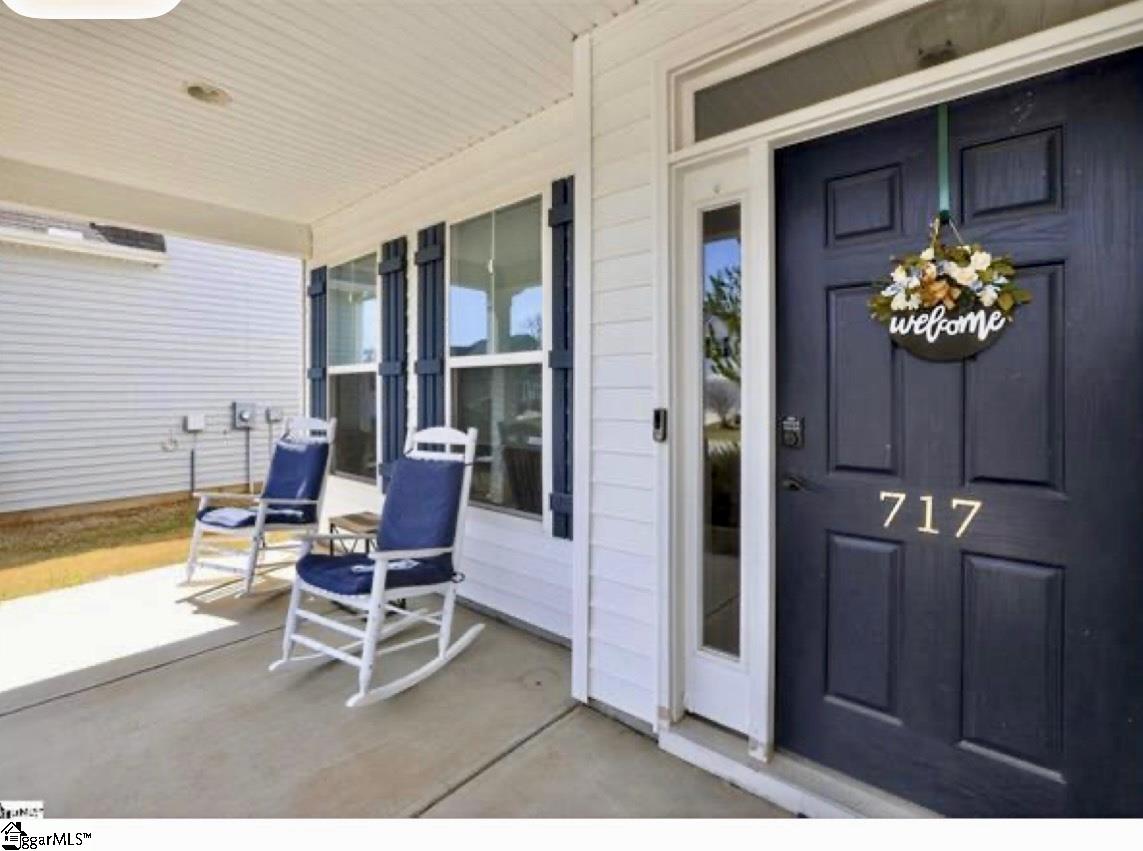 717 Pollyanna Drive Property Photo 3
