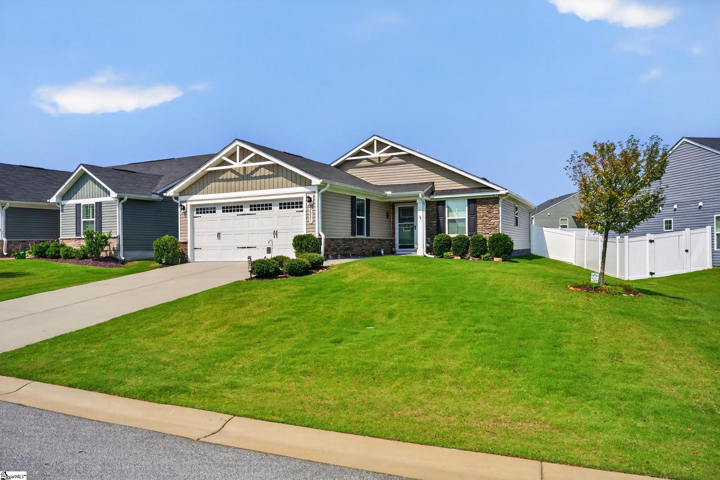 2231 Hemming Way Property Photo 7
