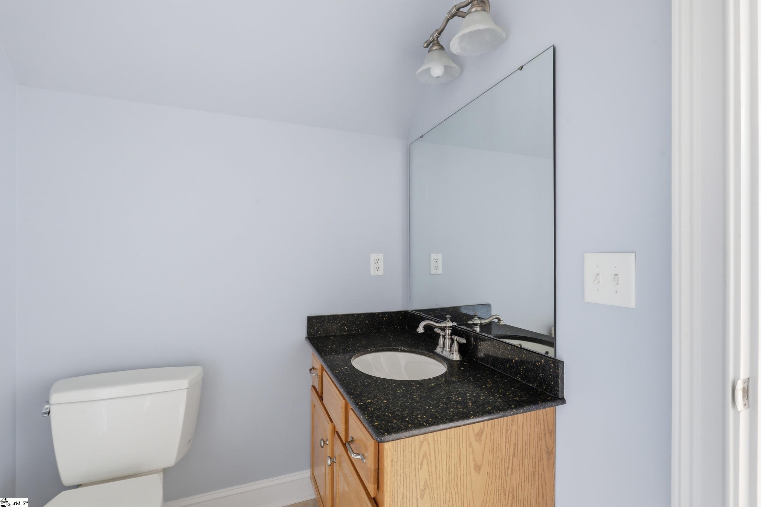 10 Hartsfield Court Property Photo 15