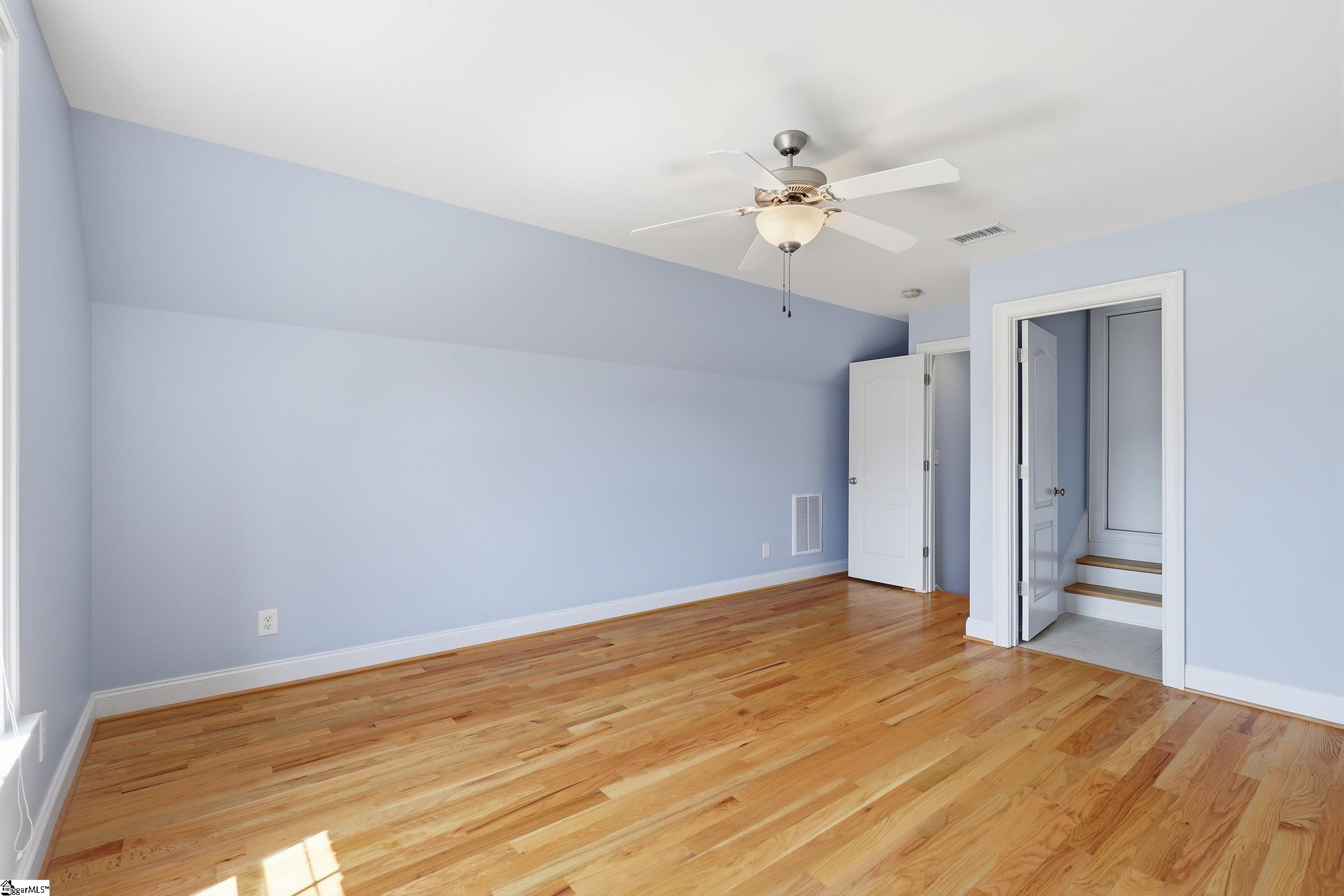 10 Hartsfield Court Property Photo 24