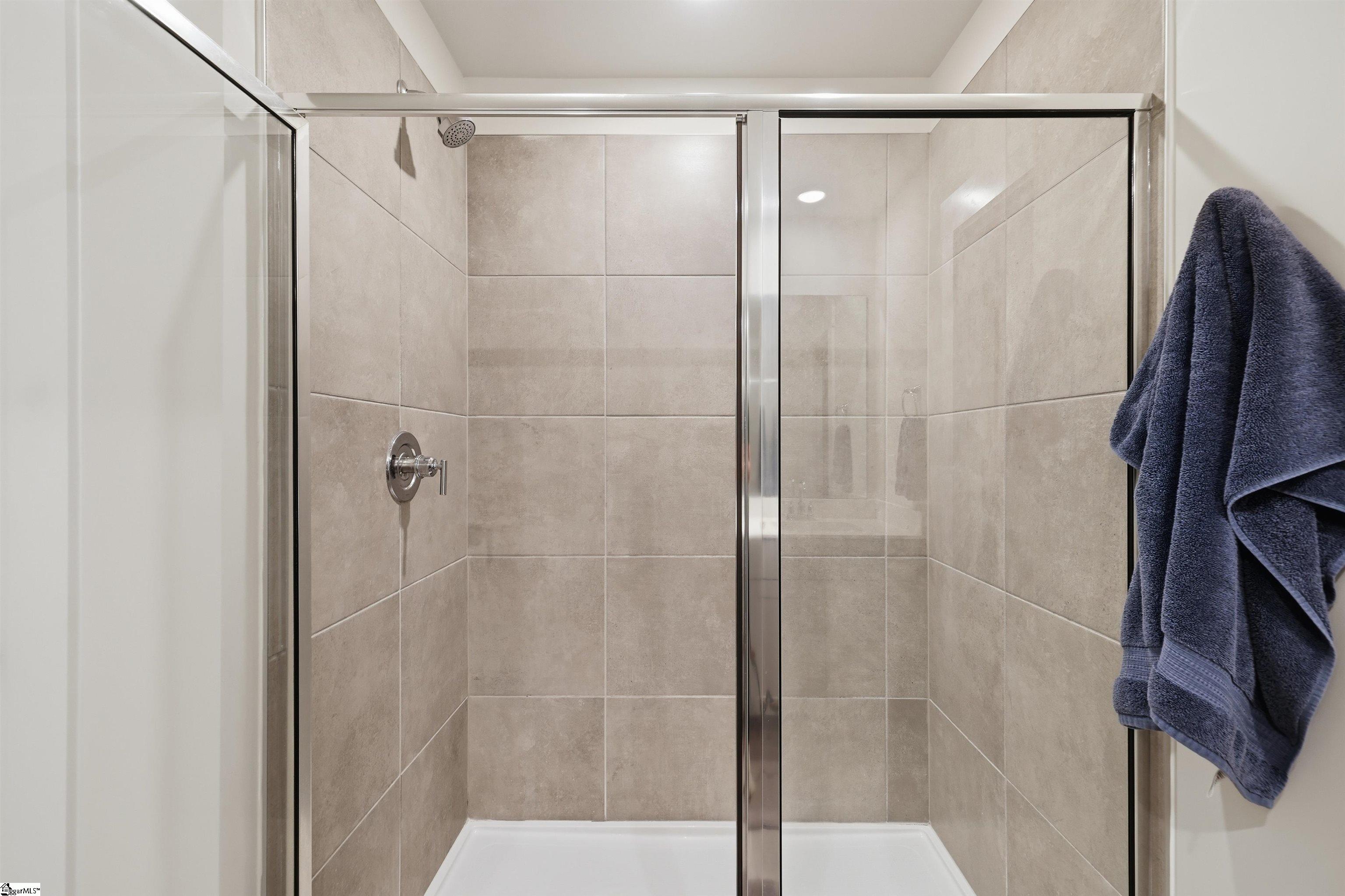 988 Burghley Circle Property Photo 31