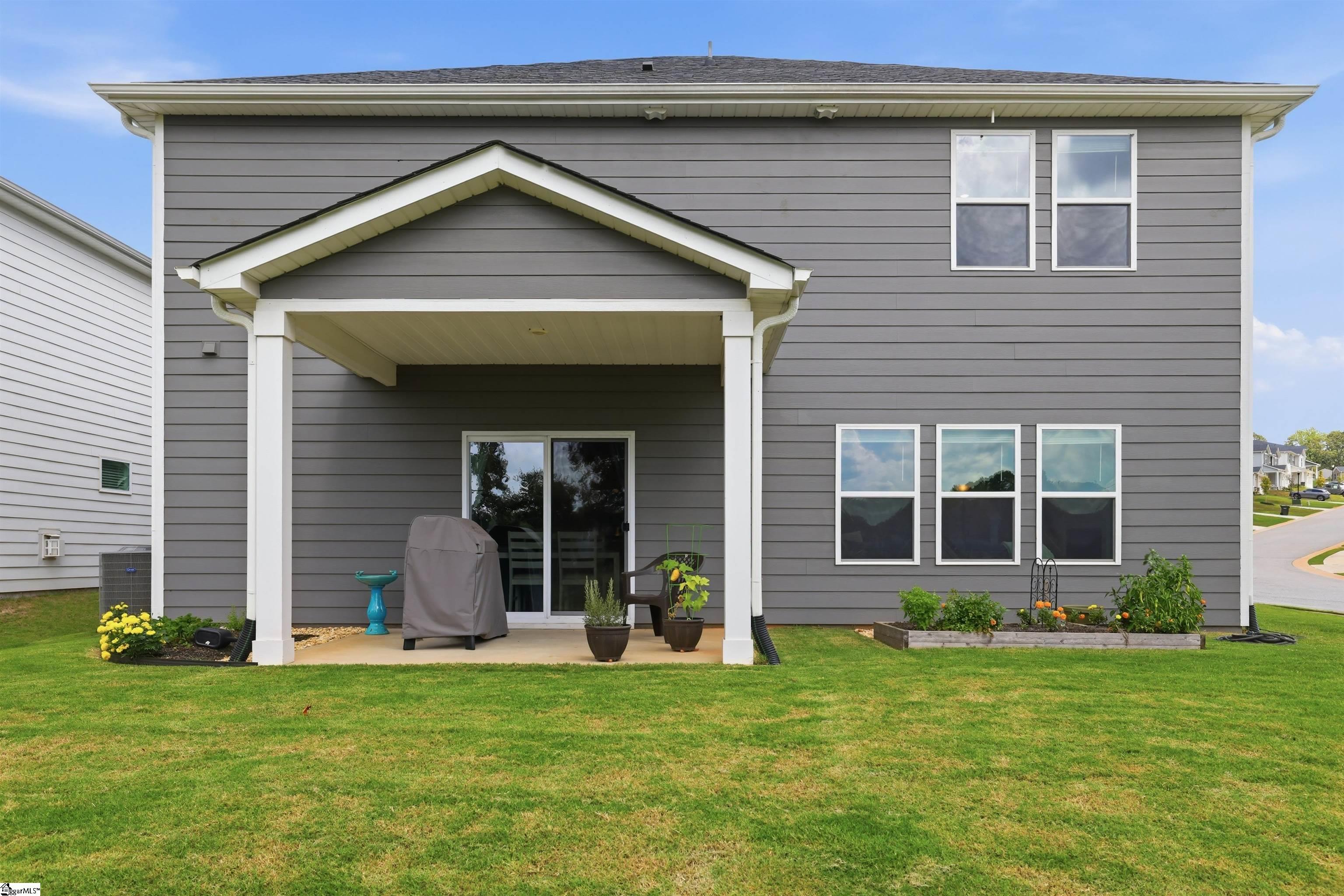 988 Burghley Circle Property Photo 38