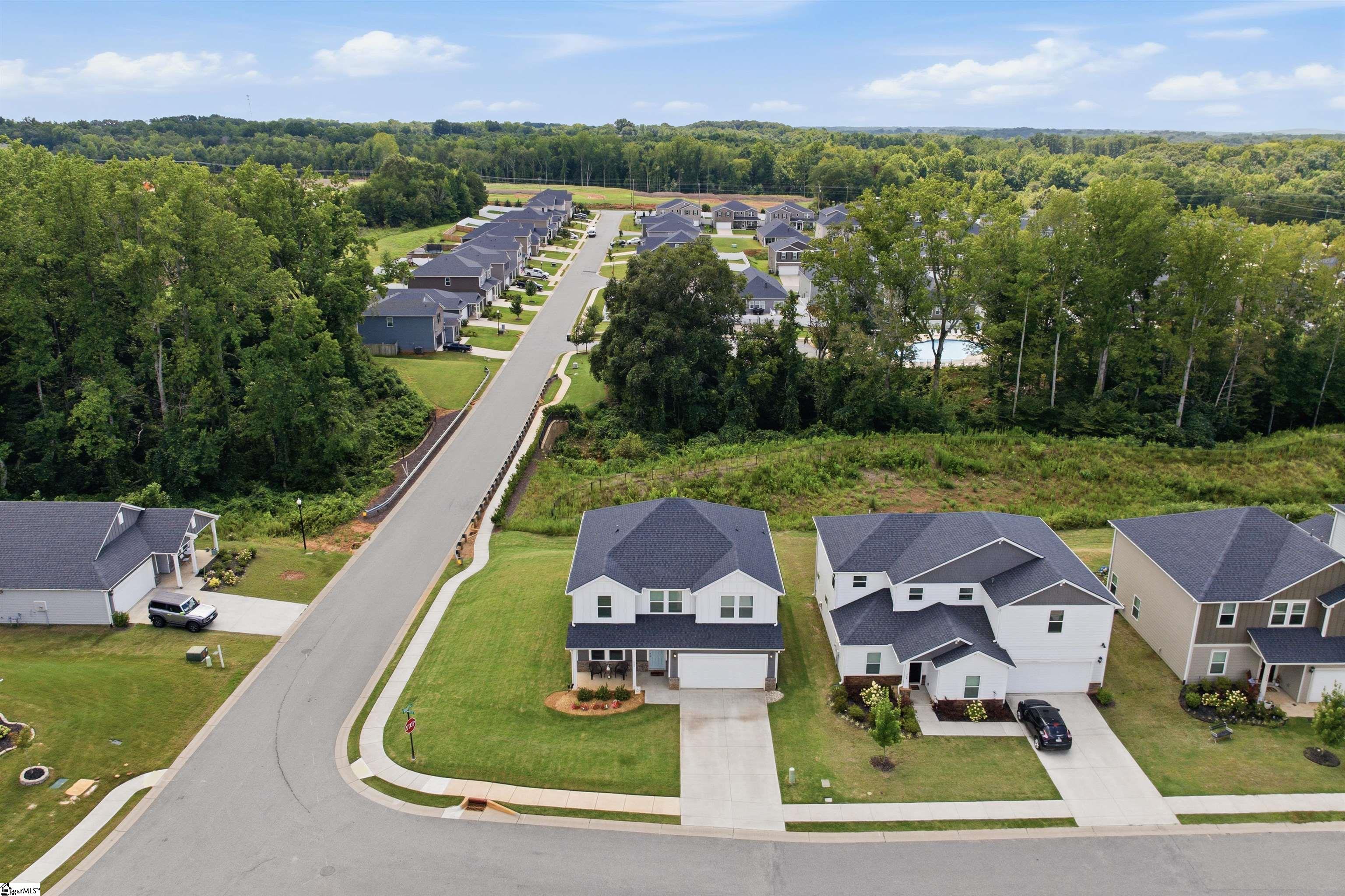 988 Burghley Circle Property Photo 44