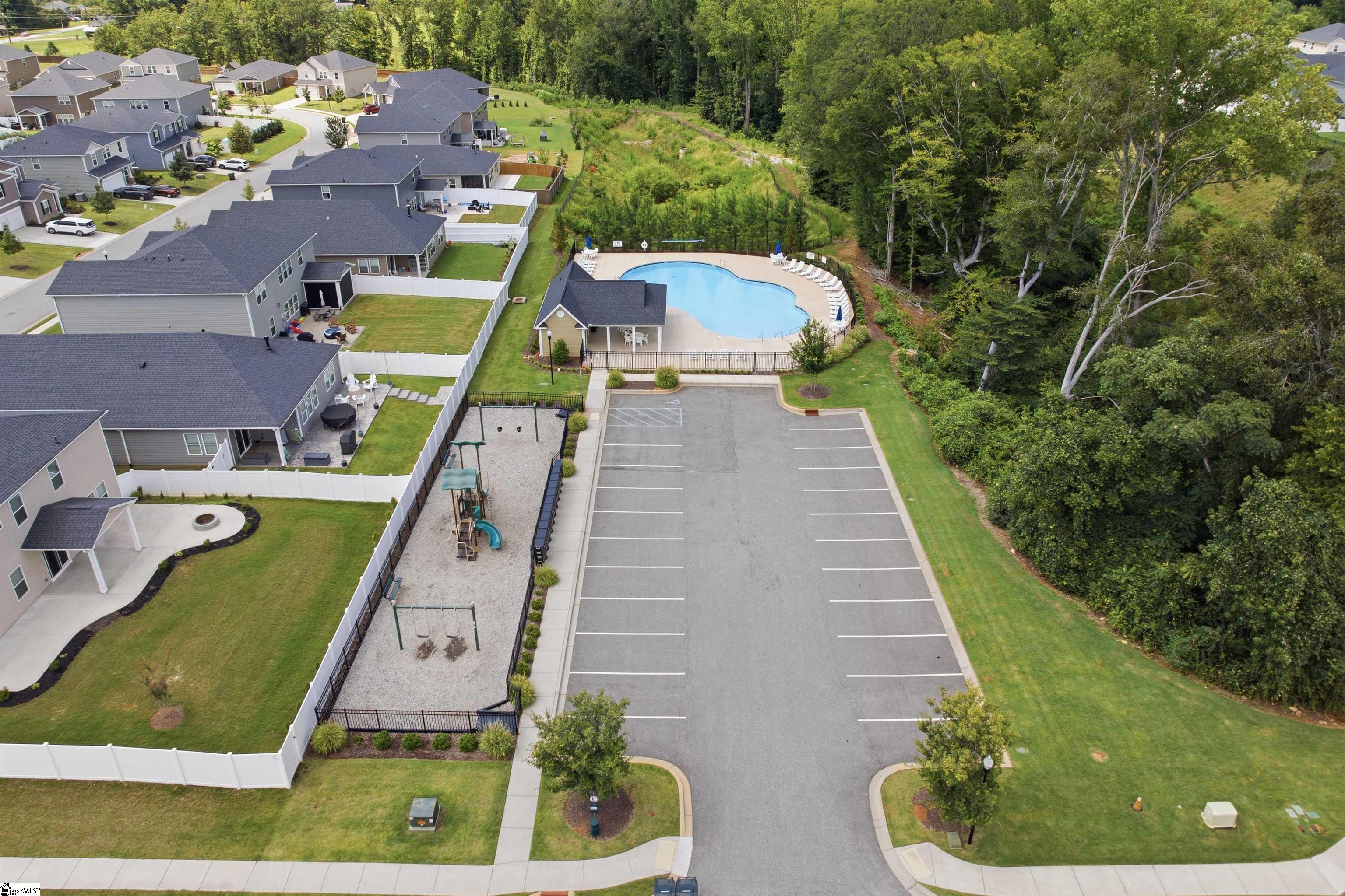 988 Burghley Circle Property Photo 48