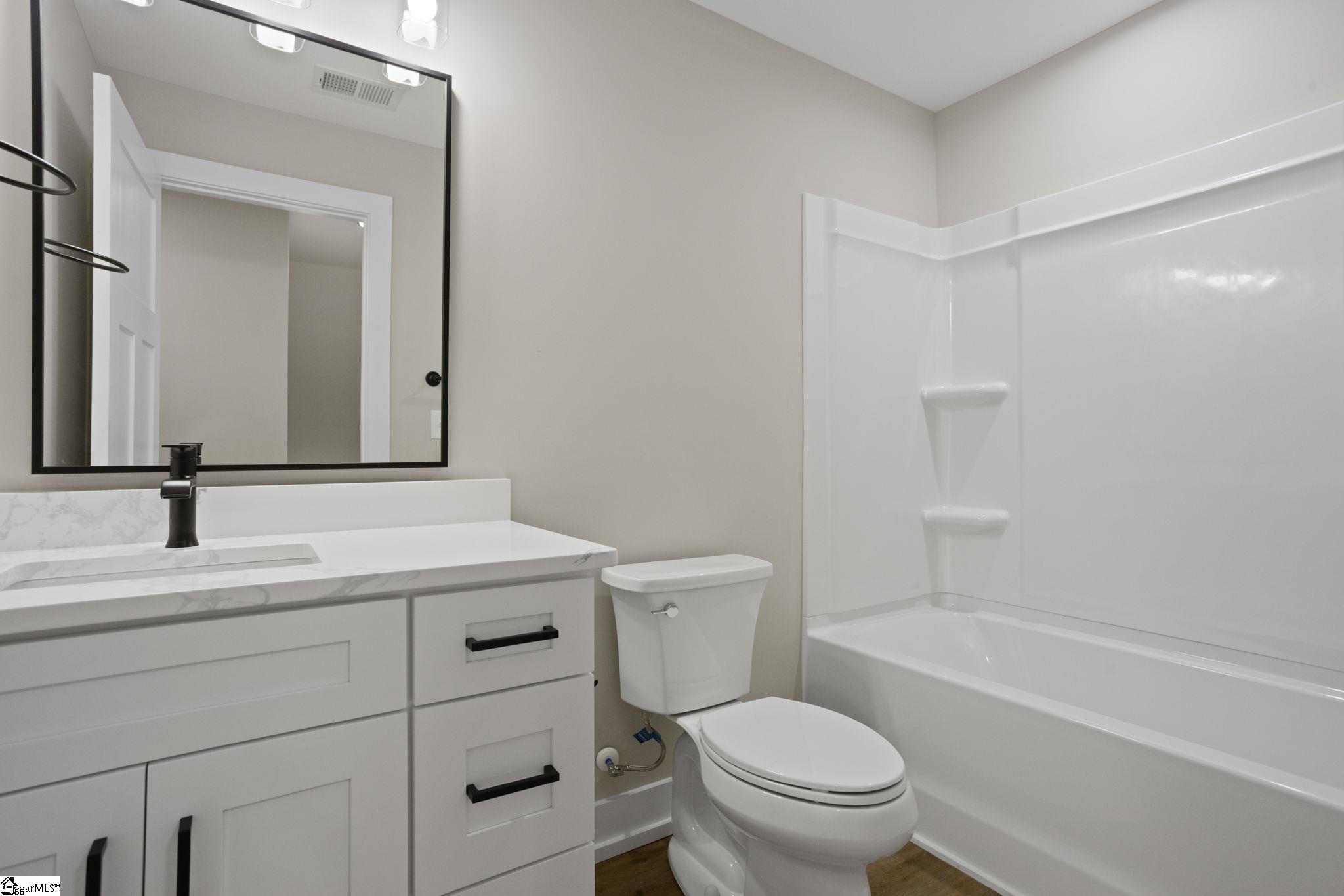 8 Pinewood Drive Property Photo 22