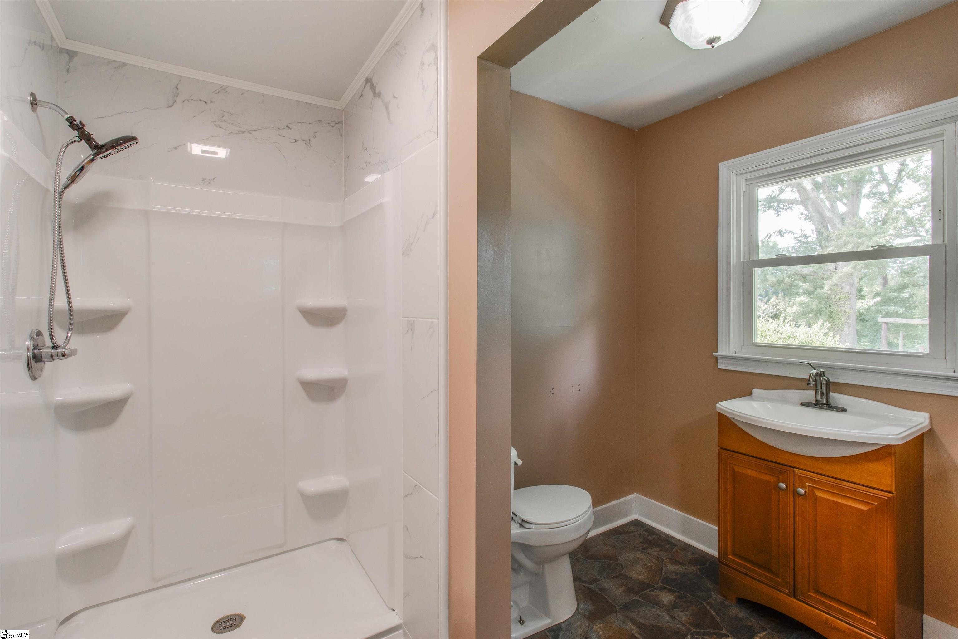 856 Neely Ferry Road Property Photo 14