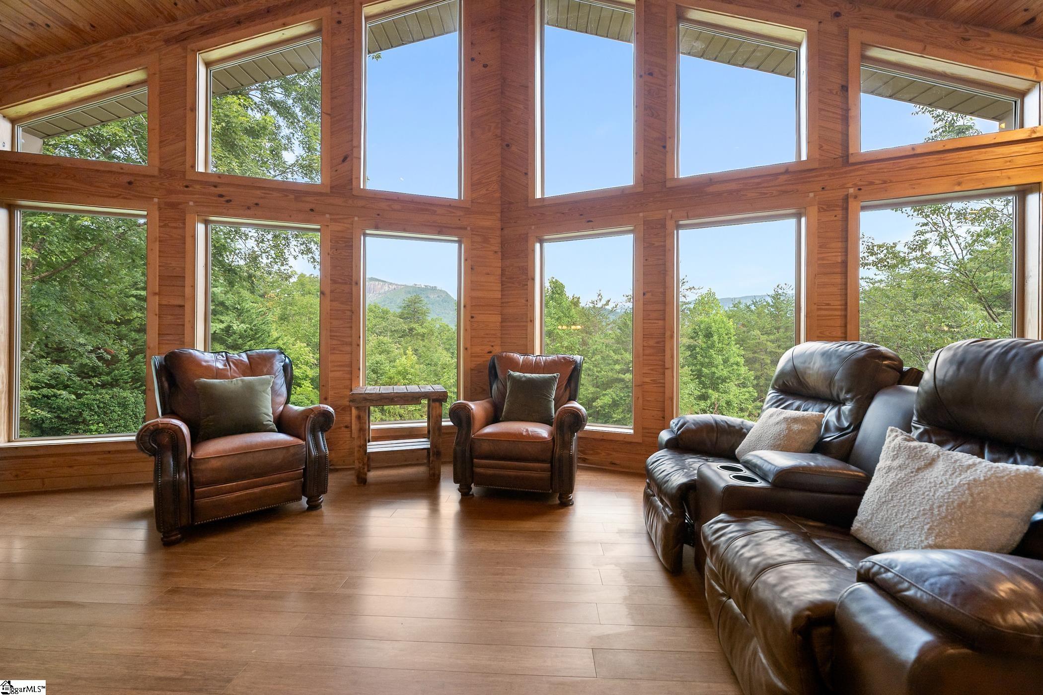 4251 Highway 11 Property Photo 5