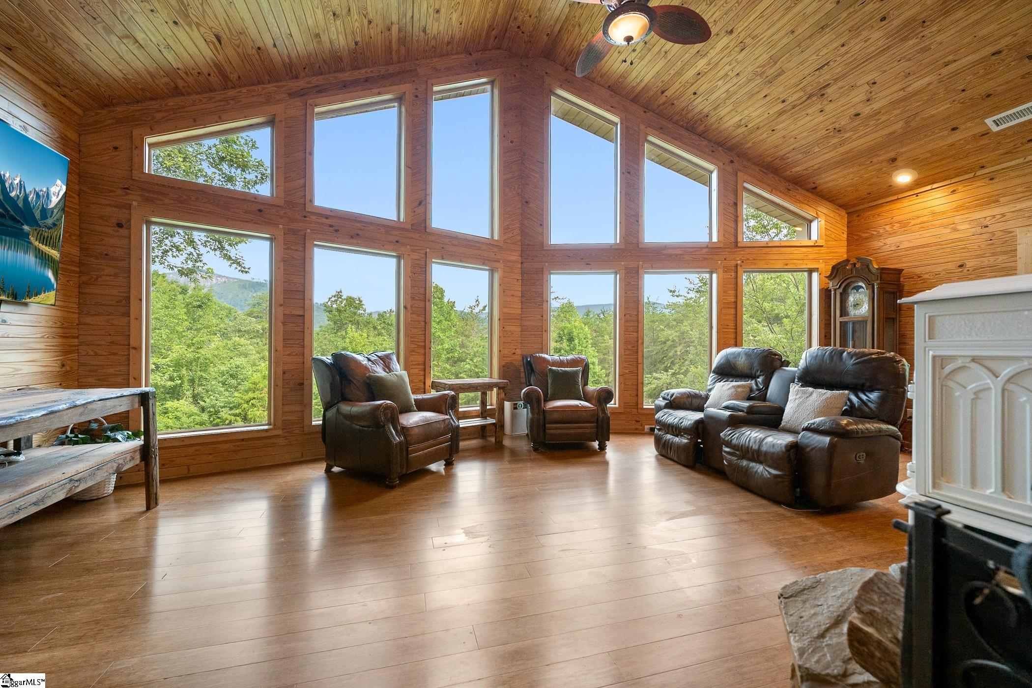4251 Highway 11 Property Photo 18