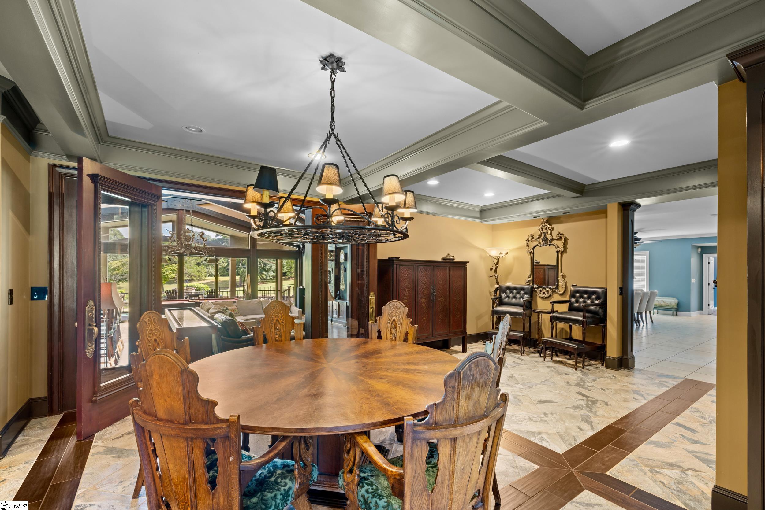 1214 Mcclellan Road Property Photo 6