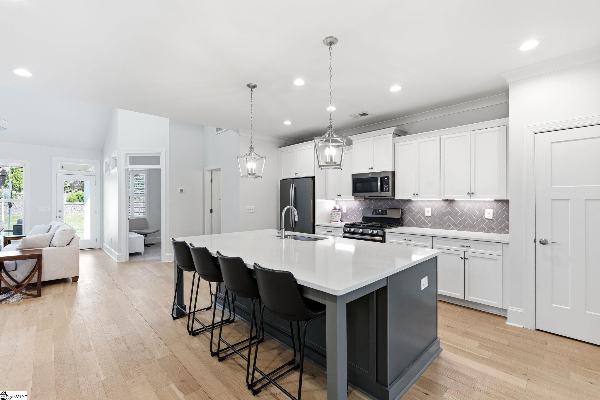 14 Cromarty Lane Property Photo 6