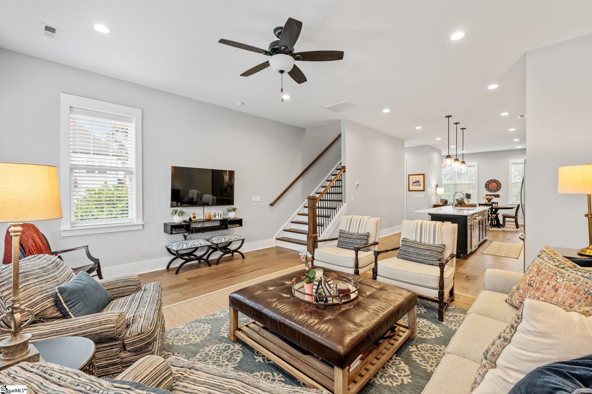 15 Whitner Street Property Photo 18