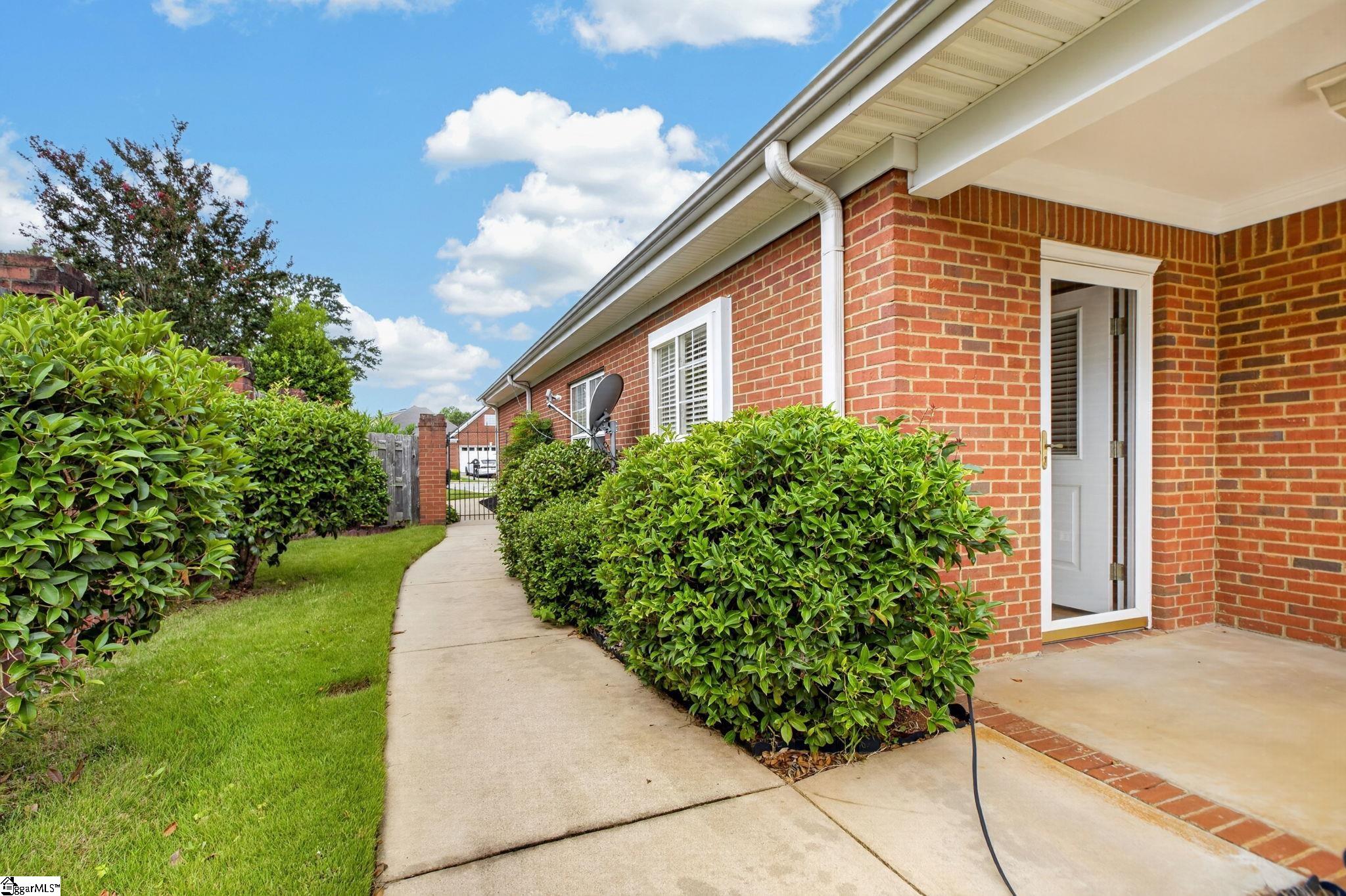 110 Carmen Way Property Photo 45