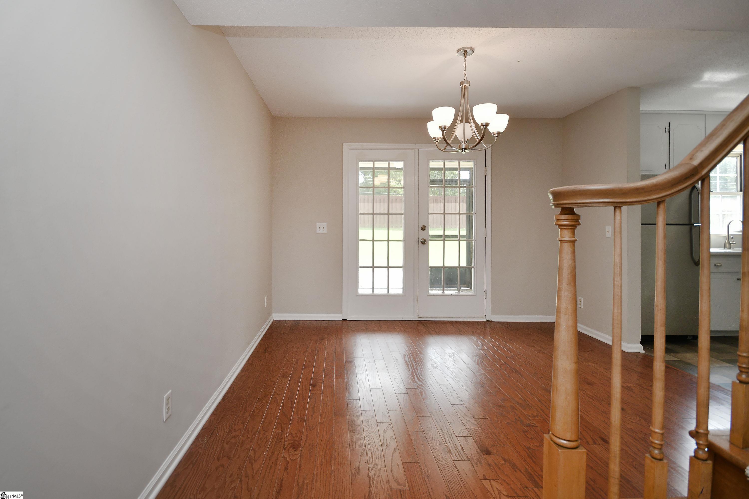 97 Jamestowne Way Property Photo 6