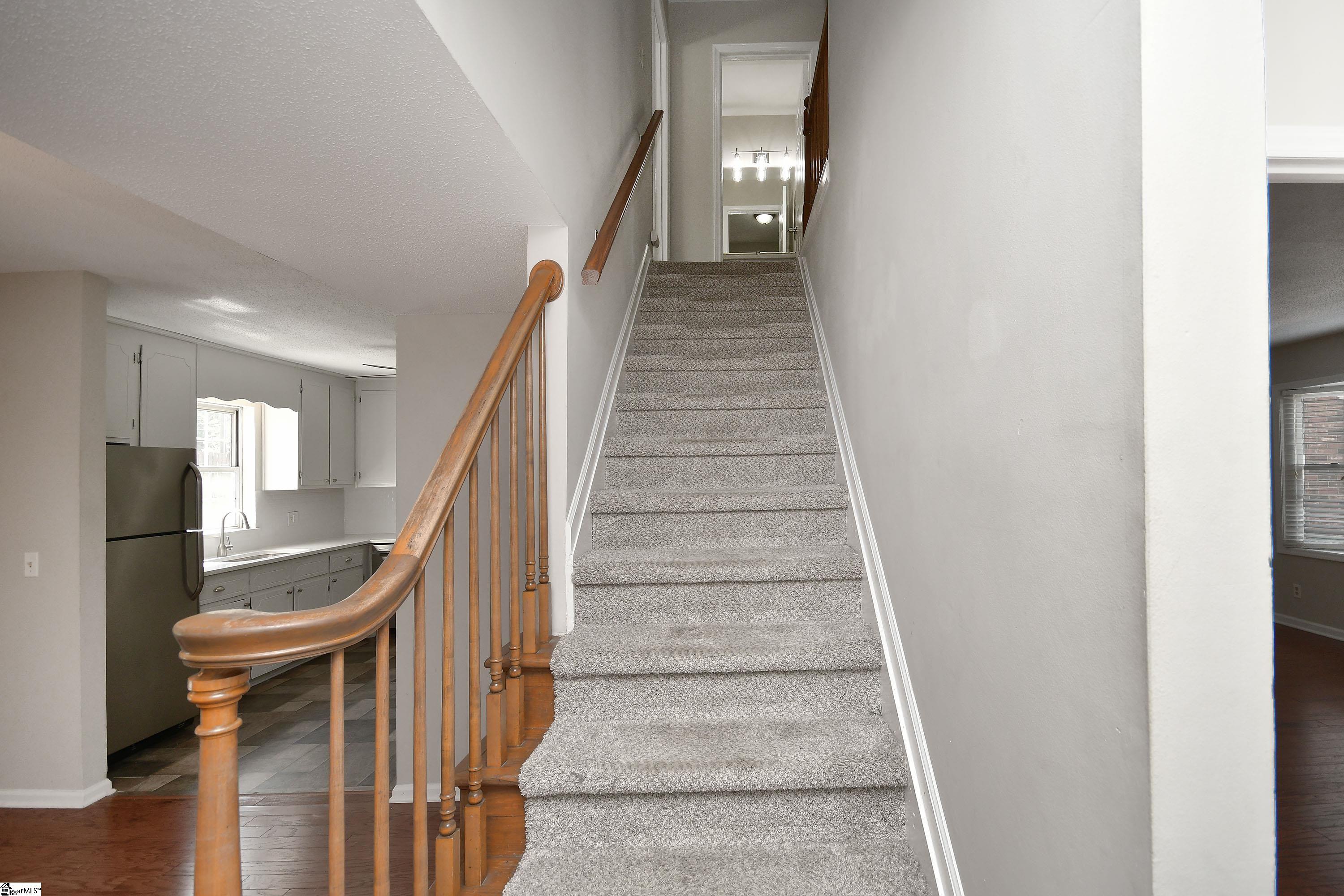 97 Jamestowne Way Property Photo 16
