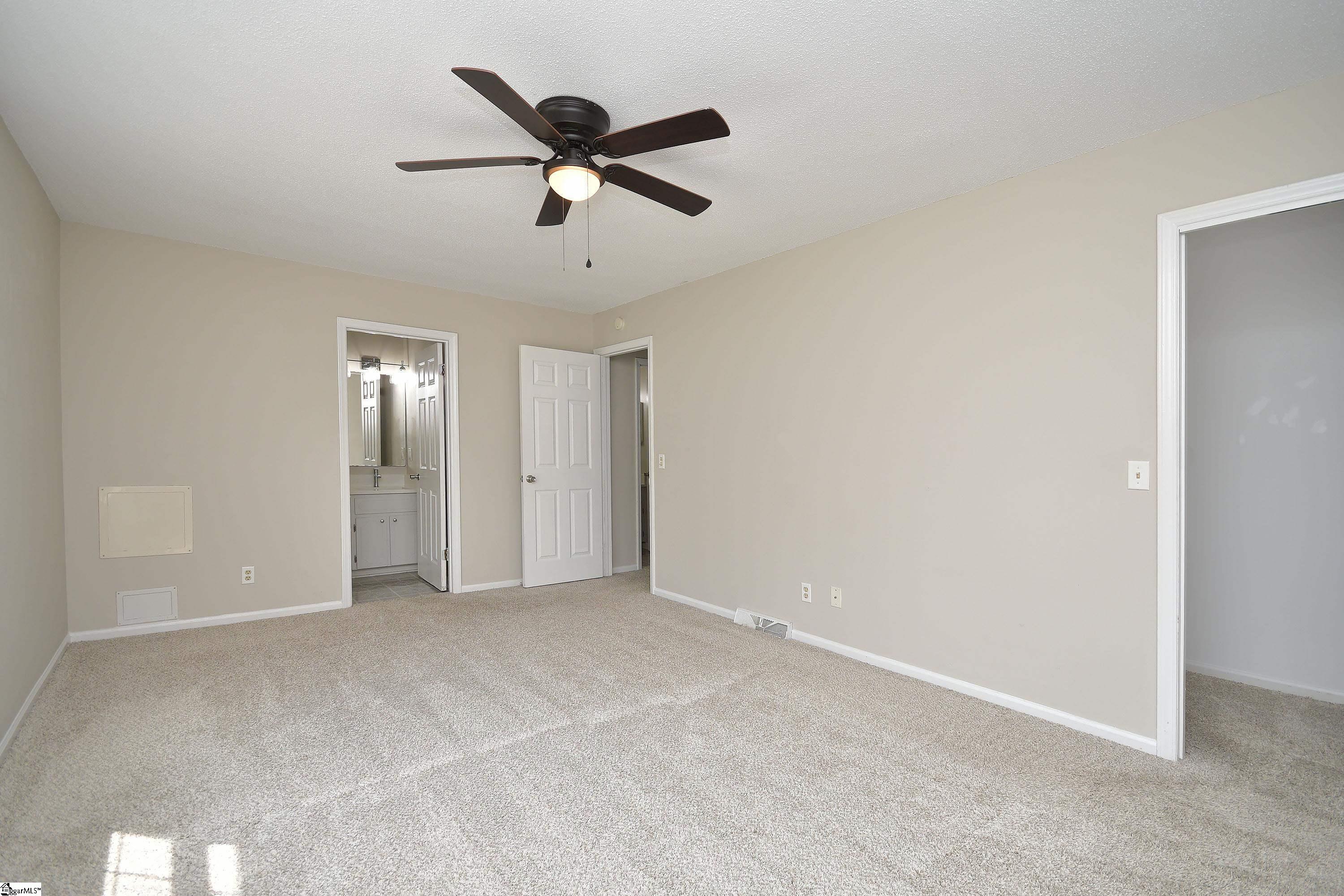 97 Jamestowne Way Property Photo 19