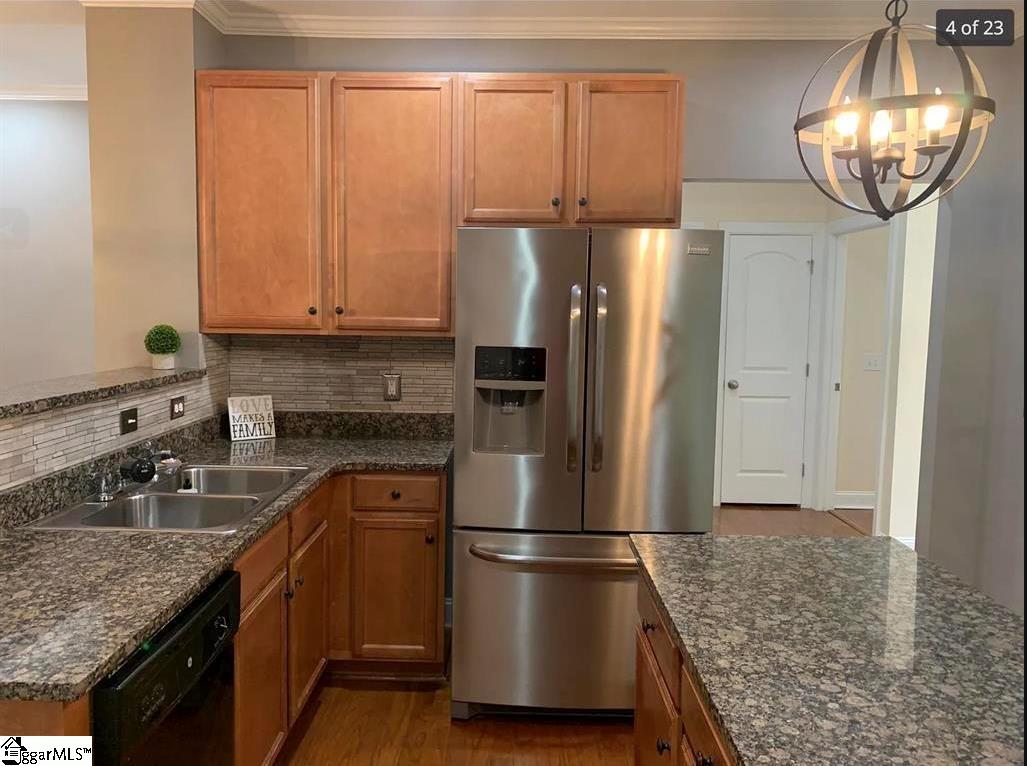 207 Louisville Drive Property Photo 10