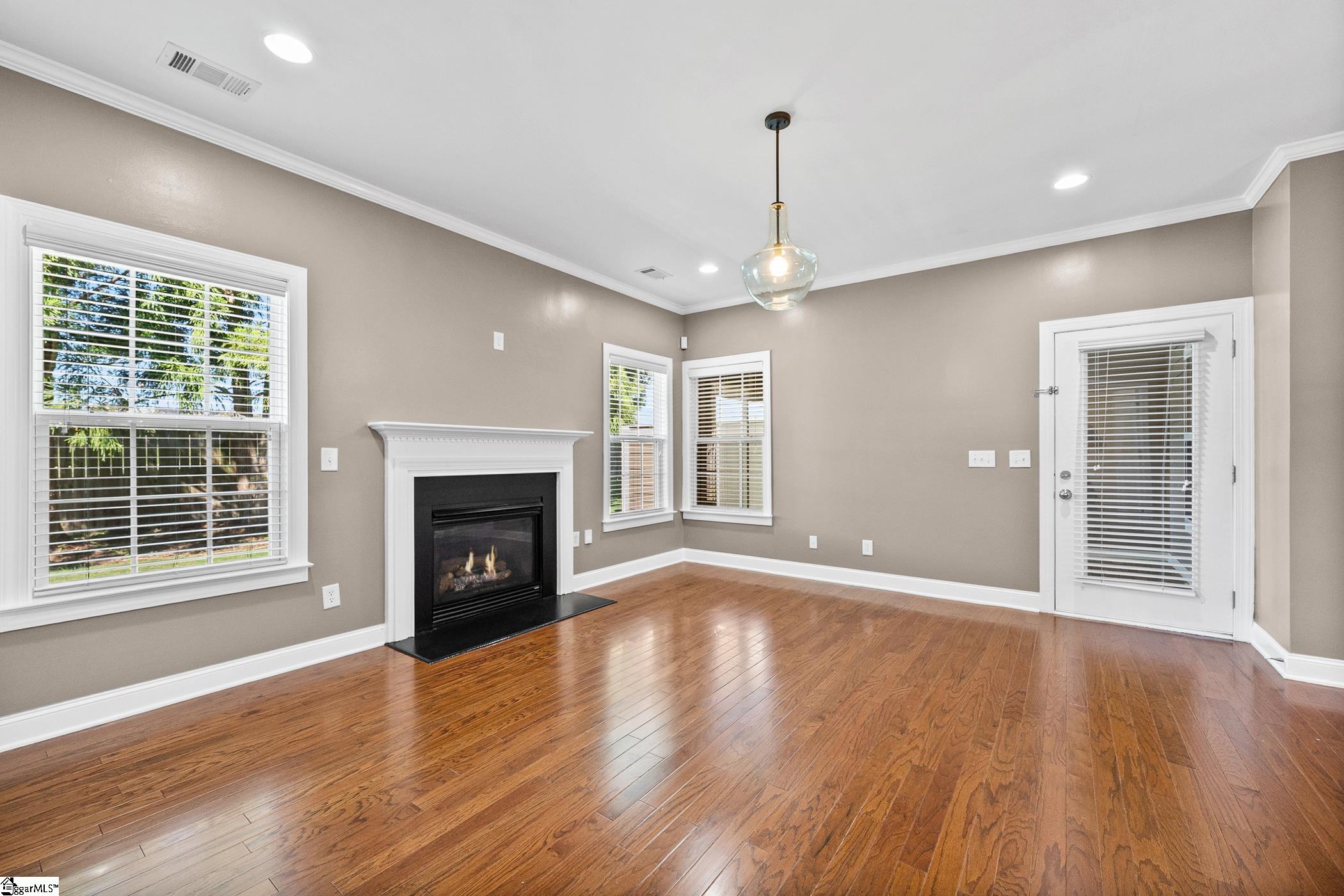207 Louisville Drive Property Photo 13