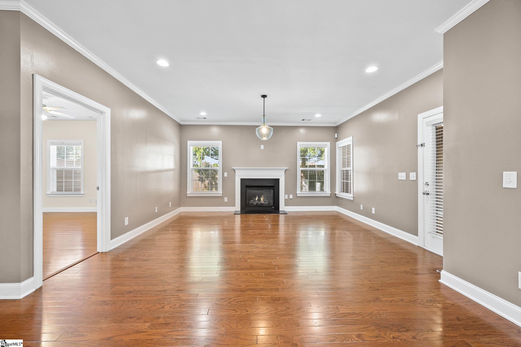 207 Louisville Drive Property Photo 15