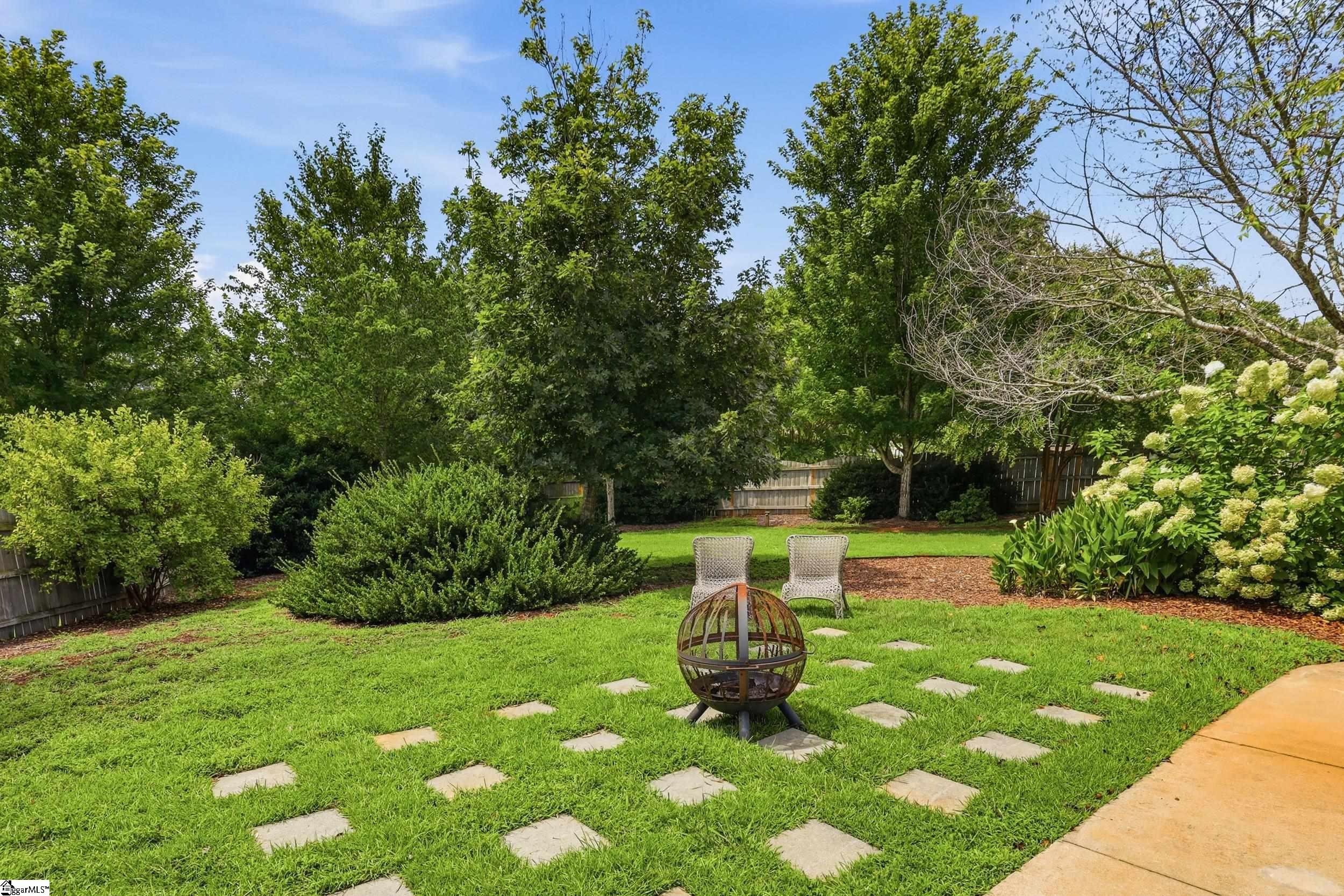 201 Saddlebred Drive Property Photo 33