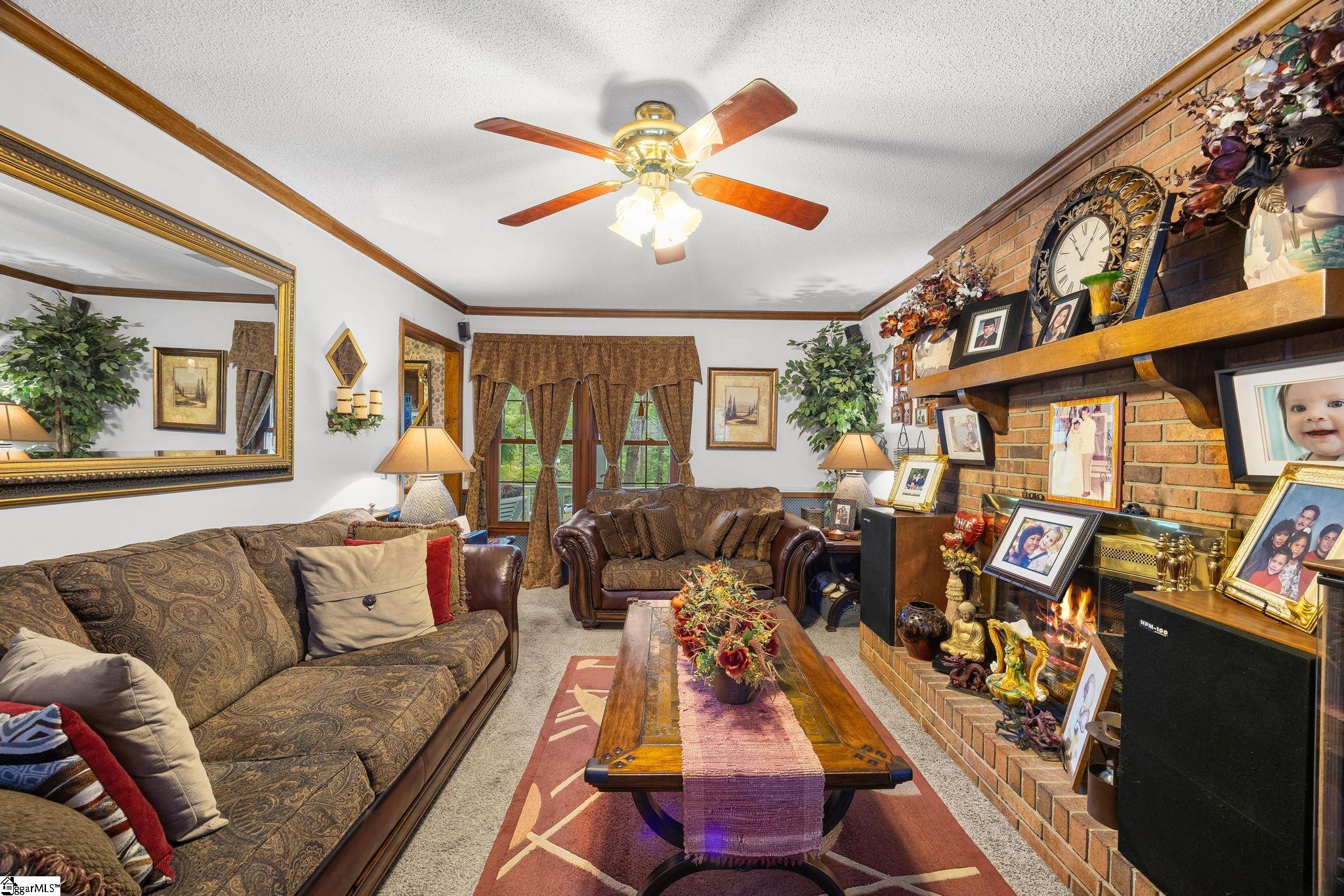 120 E Woodburn Drive Property Photo 19