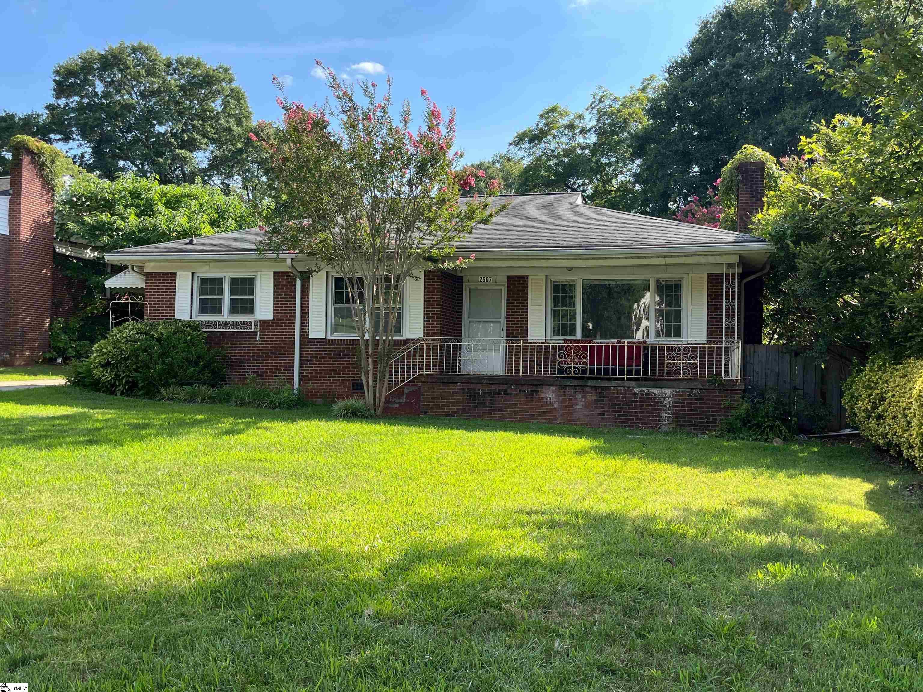2507 Poinsett Highway Property Photo 1