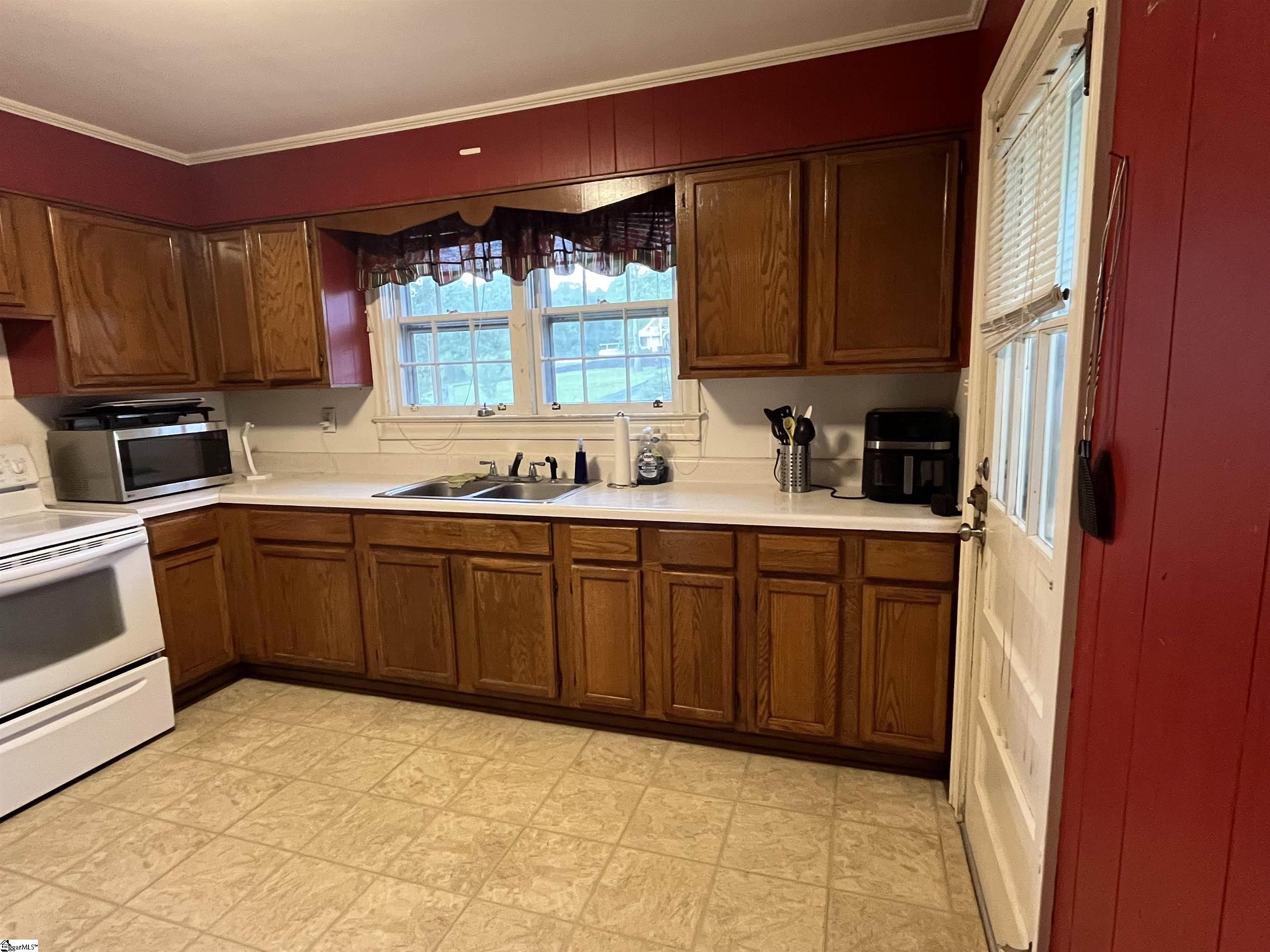 2507 Poinsett Highway Property Photo 8