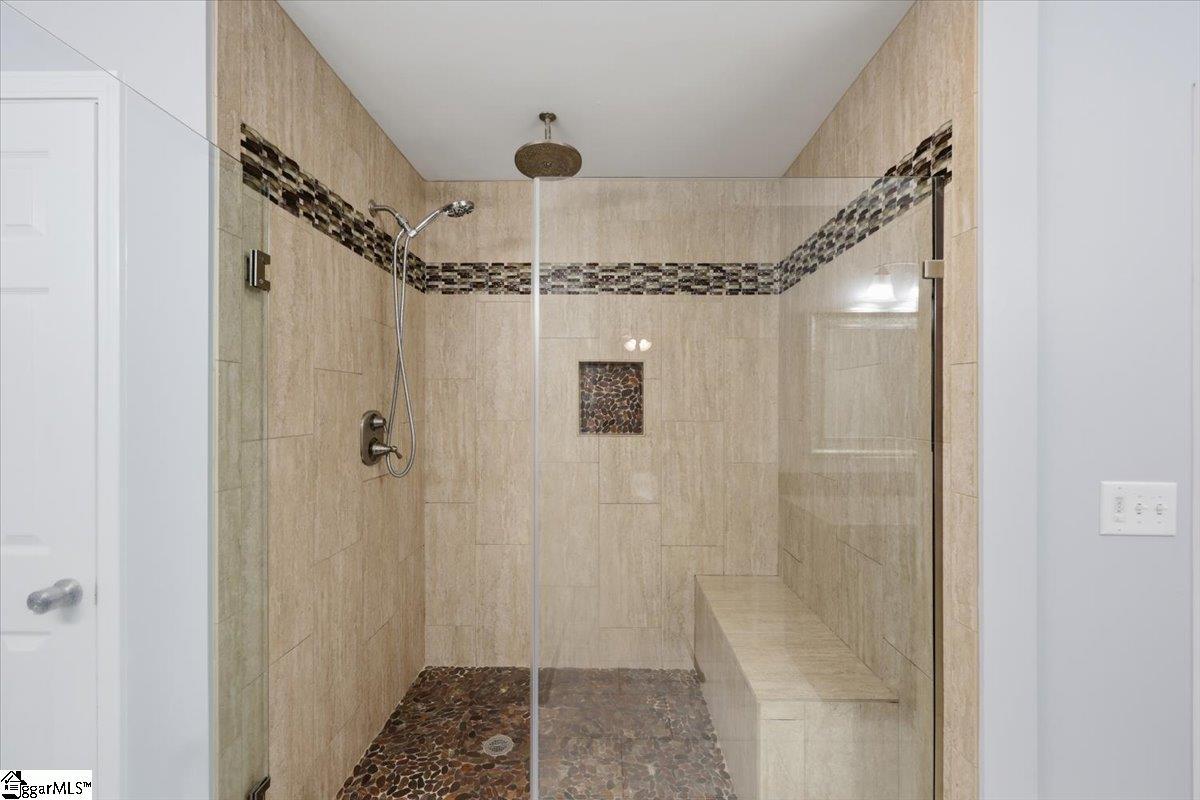 340 Camperdown Court Property Photo 20