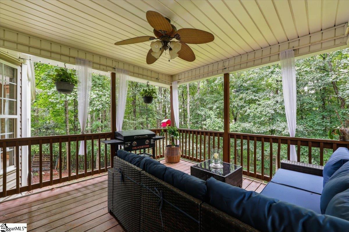 340 Camperdown Court Property Photo 39