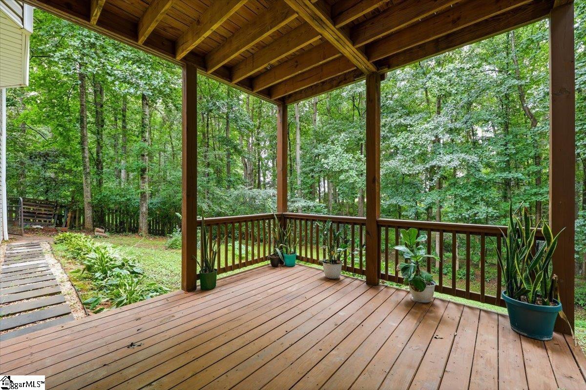 340 Camperdown Court Property Photo 43