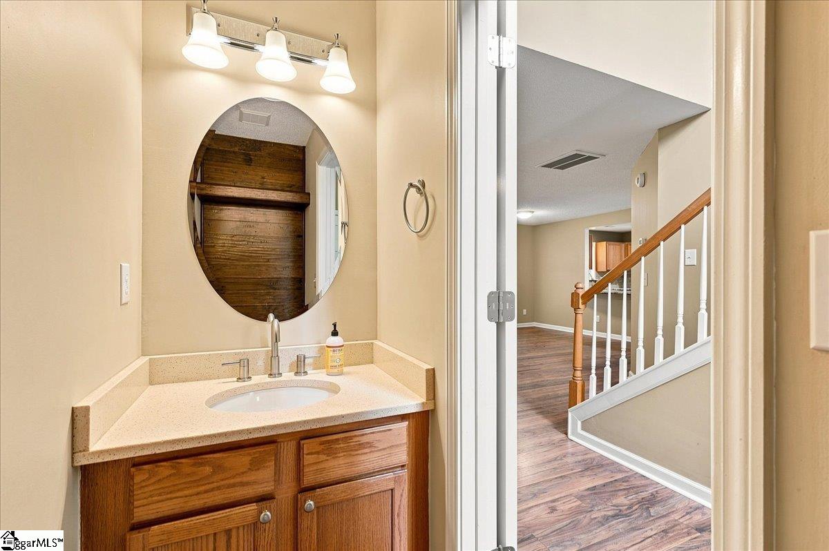 3 Old Hastings Court Property Photo 7