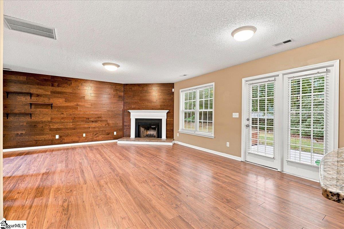 3 Old Hastings Court Property Photo 9