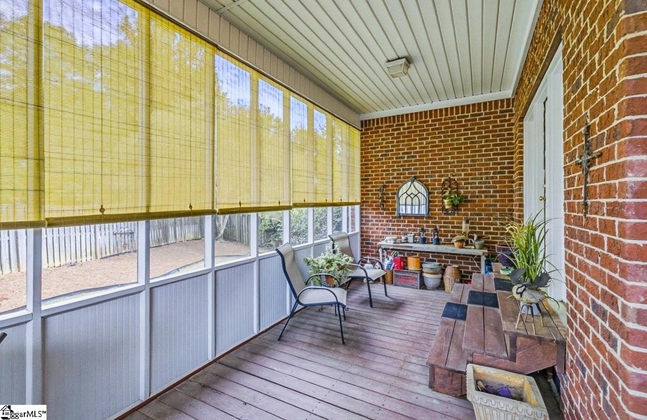 111 Bouchillion Drive Property Photo 38