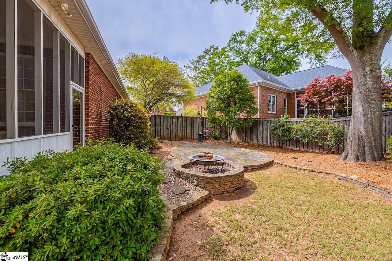 111 Bouchillion Drive Property Photo 40