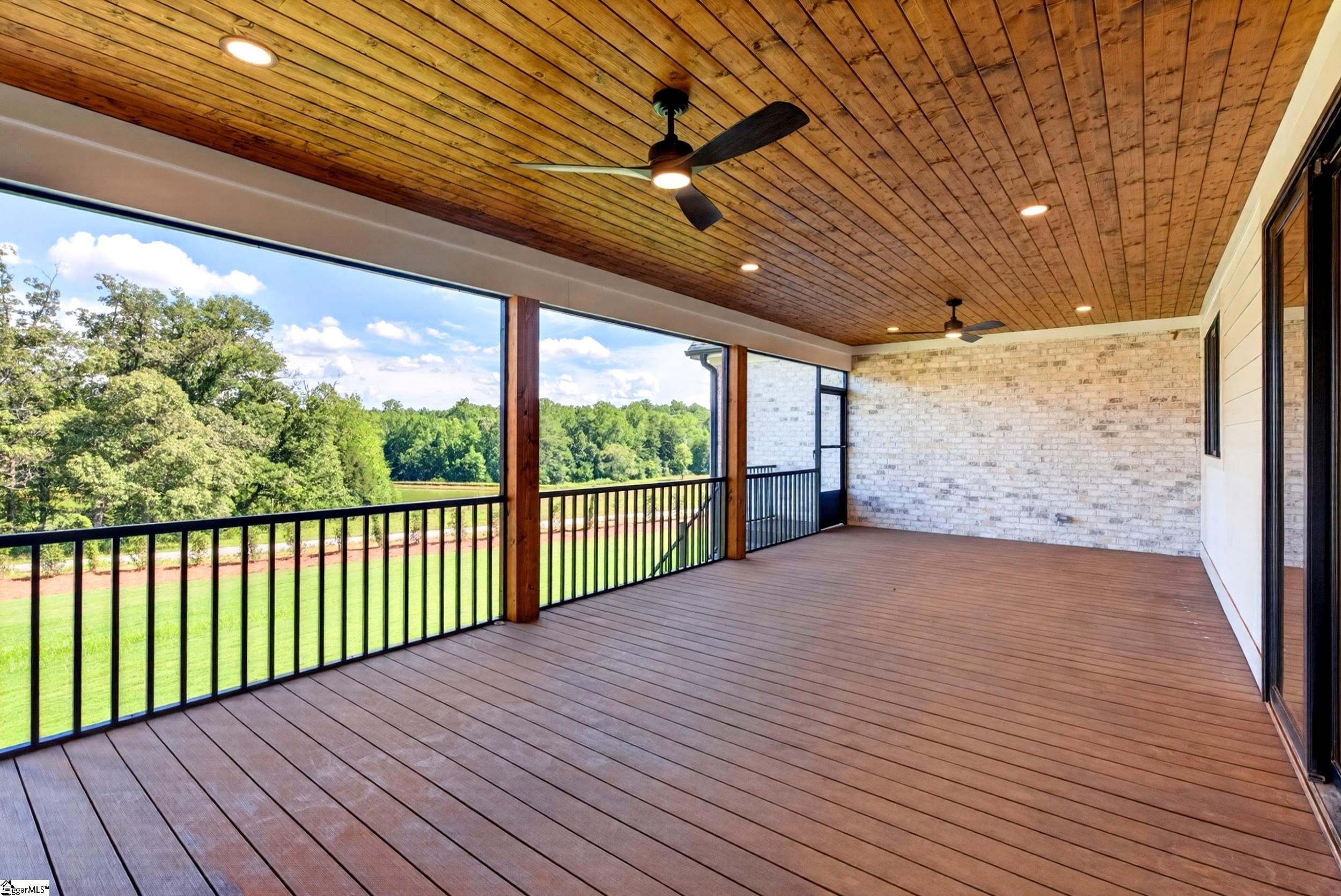 91 S Bates Road Property Photo 18