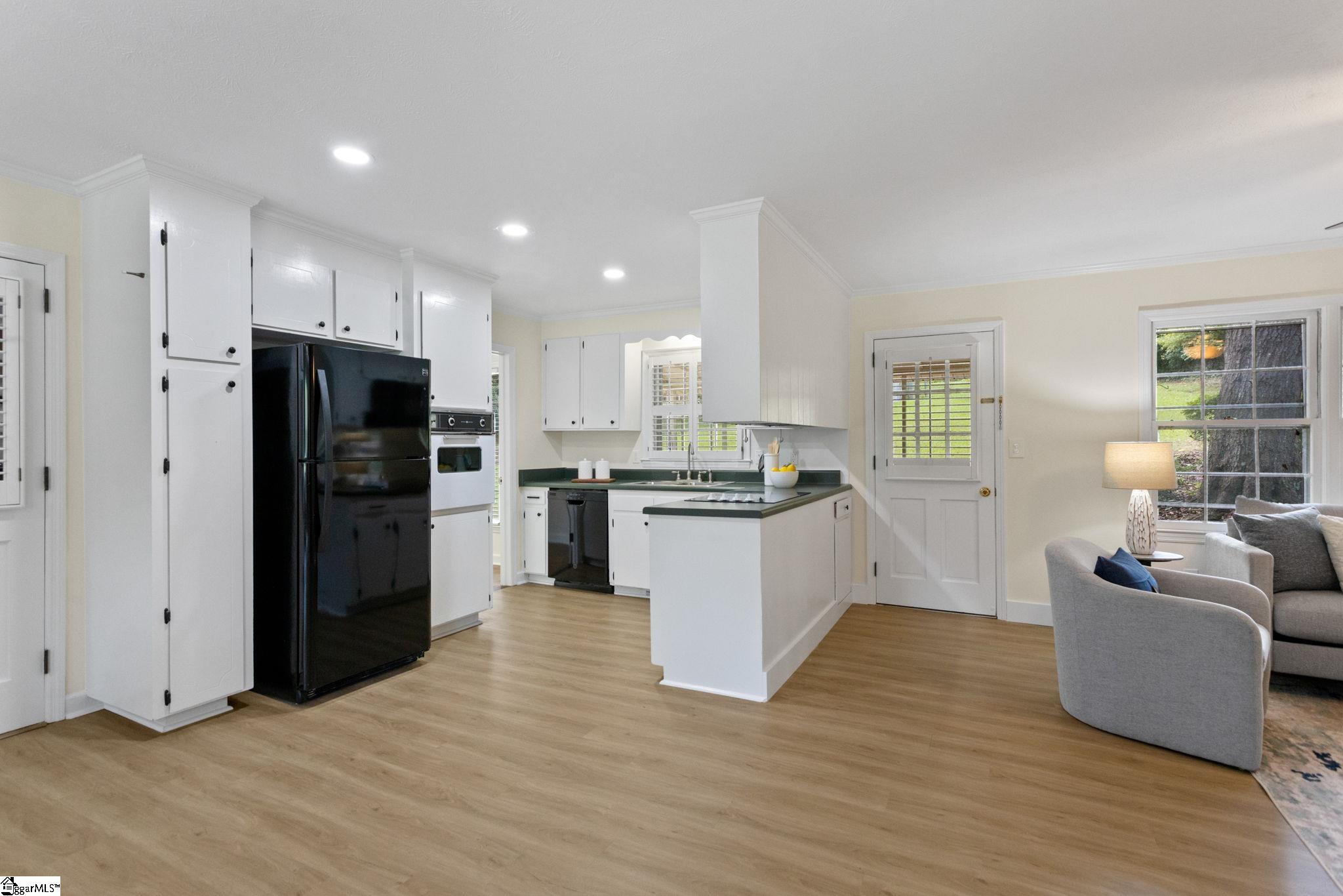 128 Colvin Road Property Photo 13
