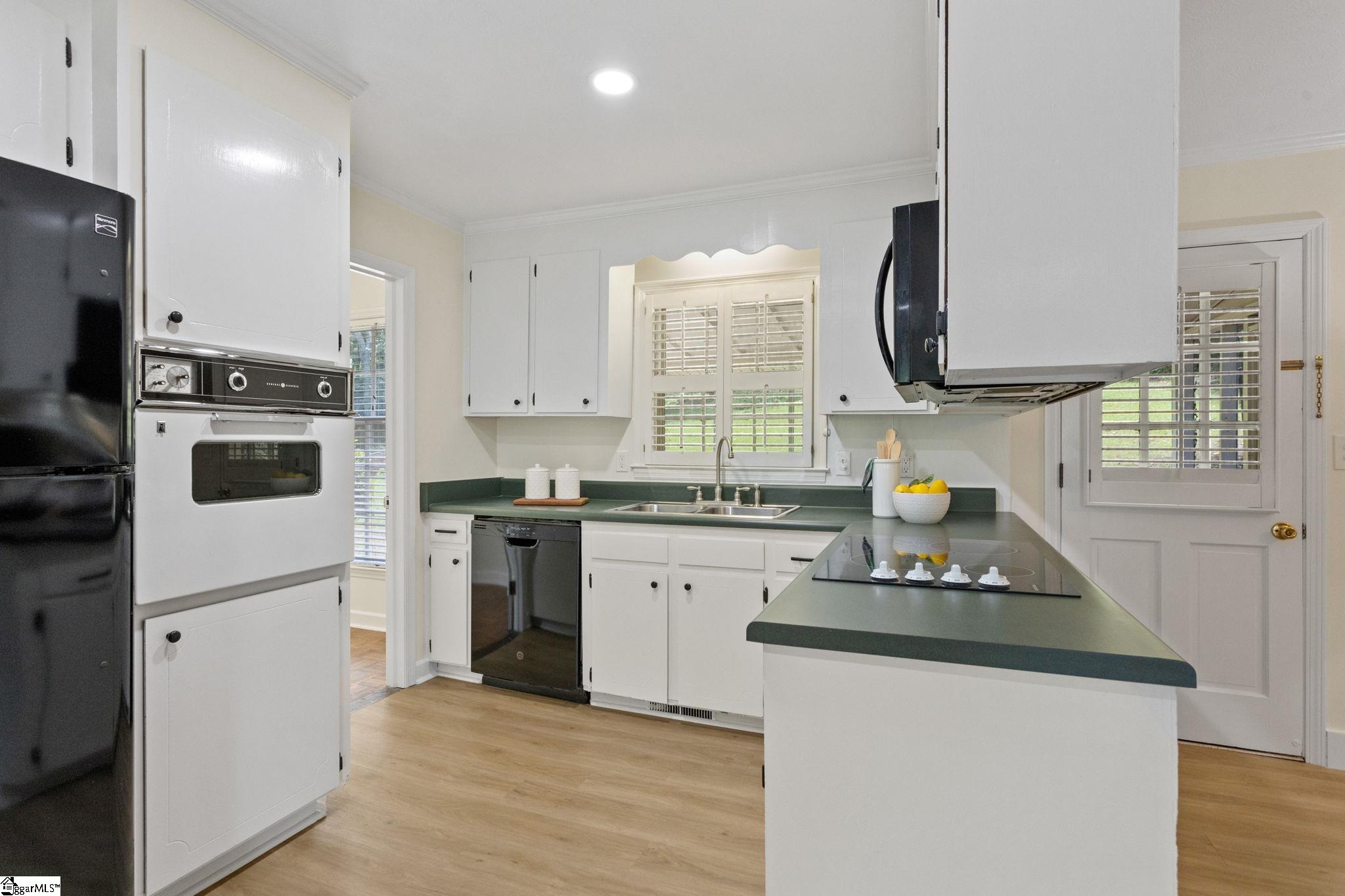 128 Colvin Road Property Photo 14