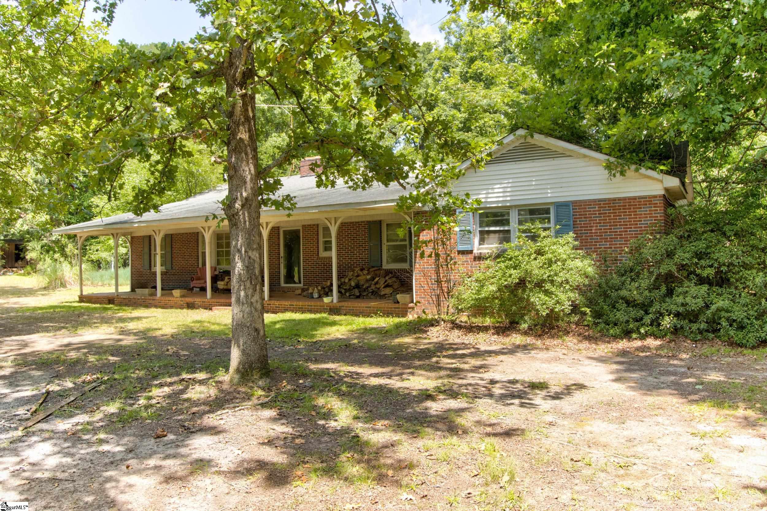 1808 Poole Town Road Property Photo 2