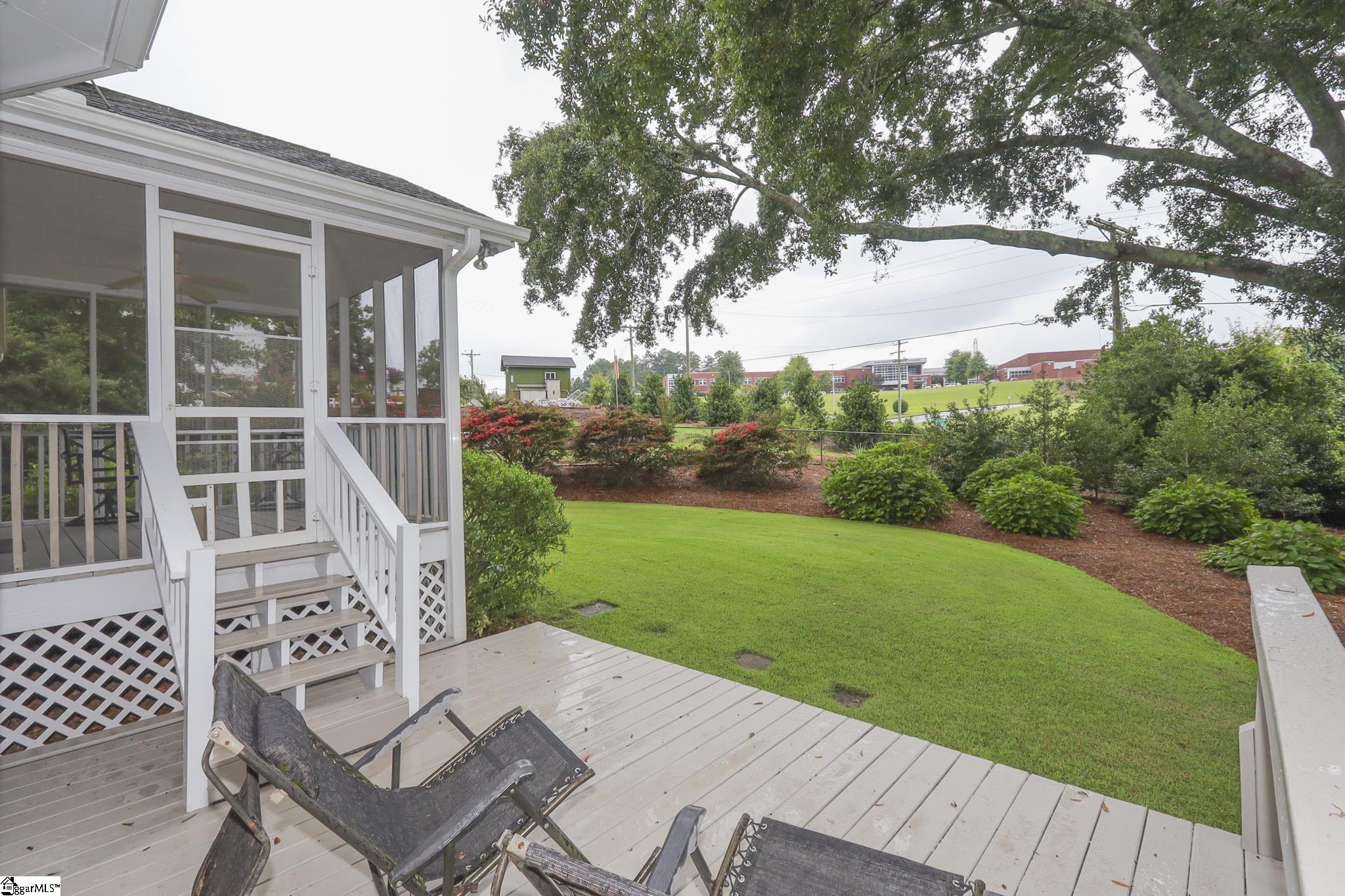 409 Jassamine Court Property Photo 4