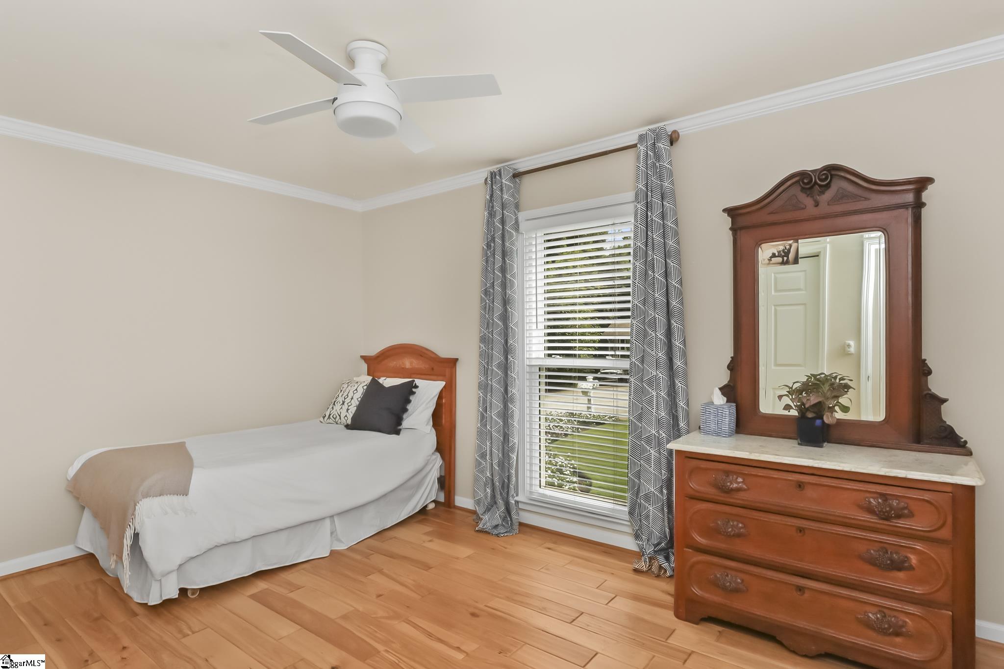 409 Jassamine Court Property Photo 32