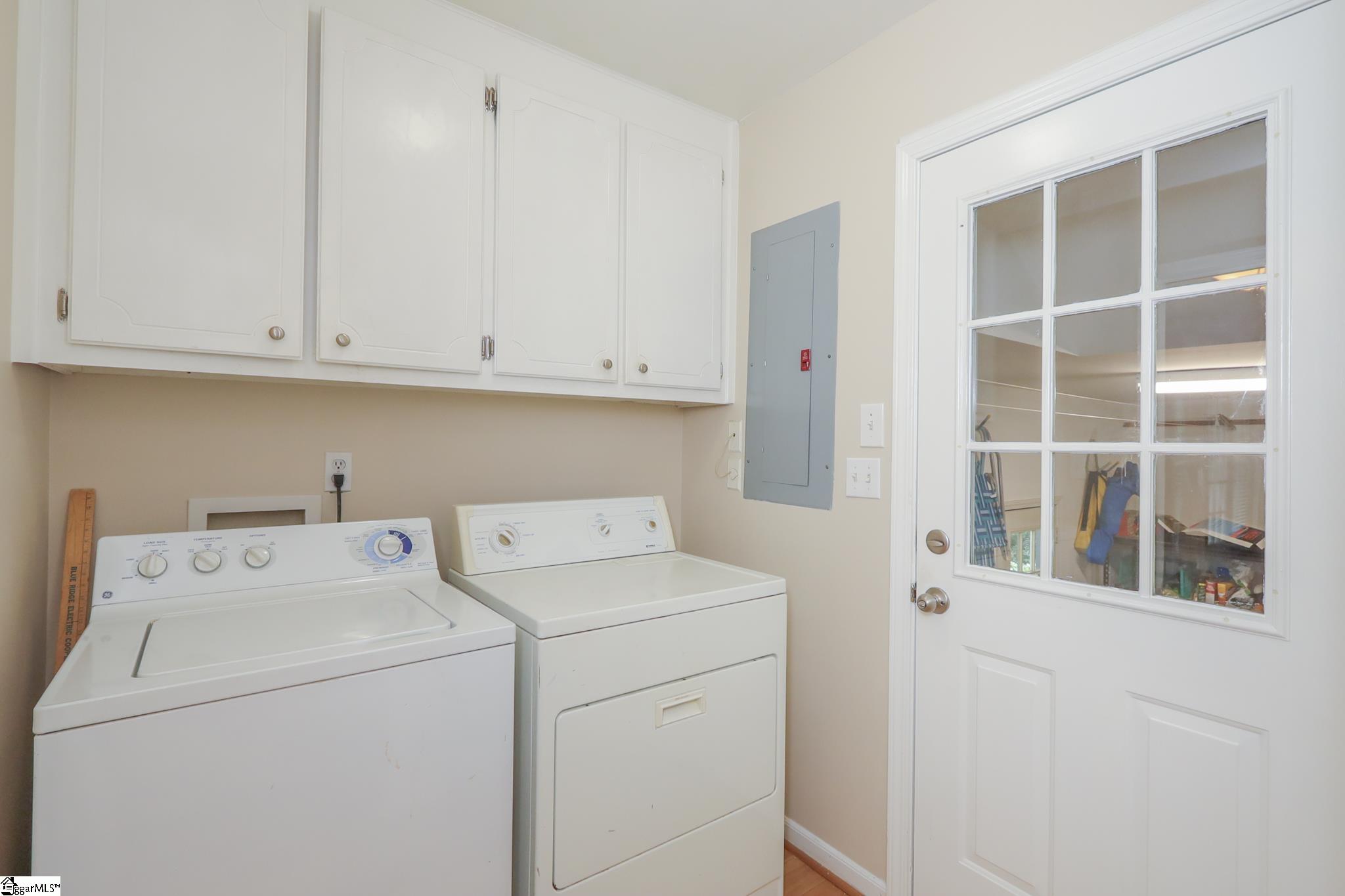 409 Jassamine Court Property Photo 34