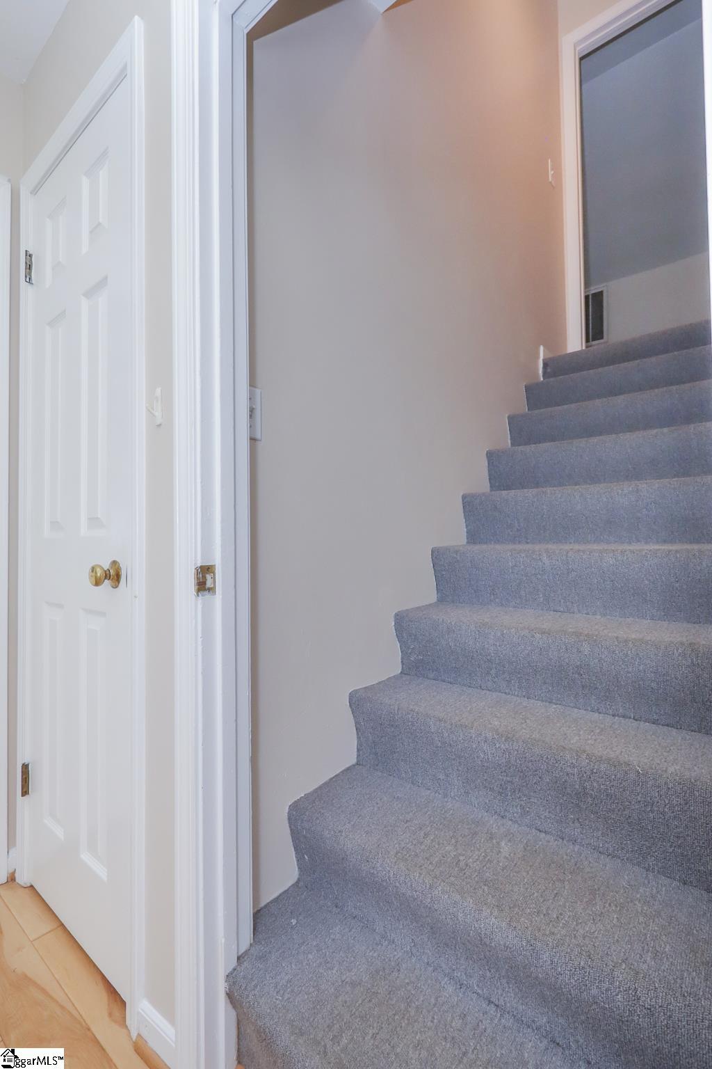 409 Jassamine Court Property Photo 35