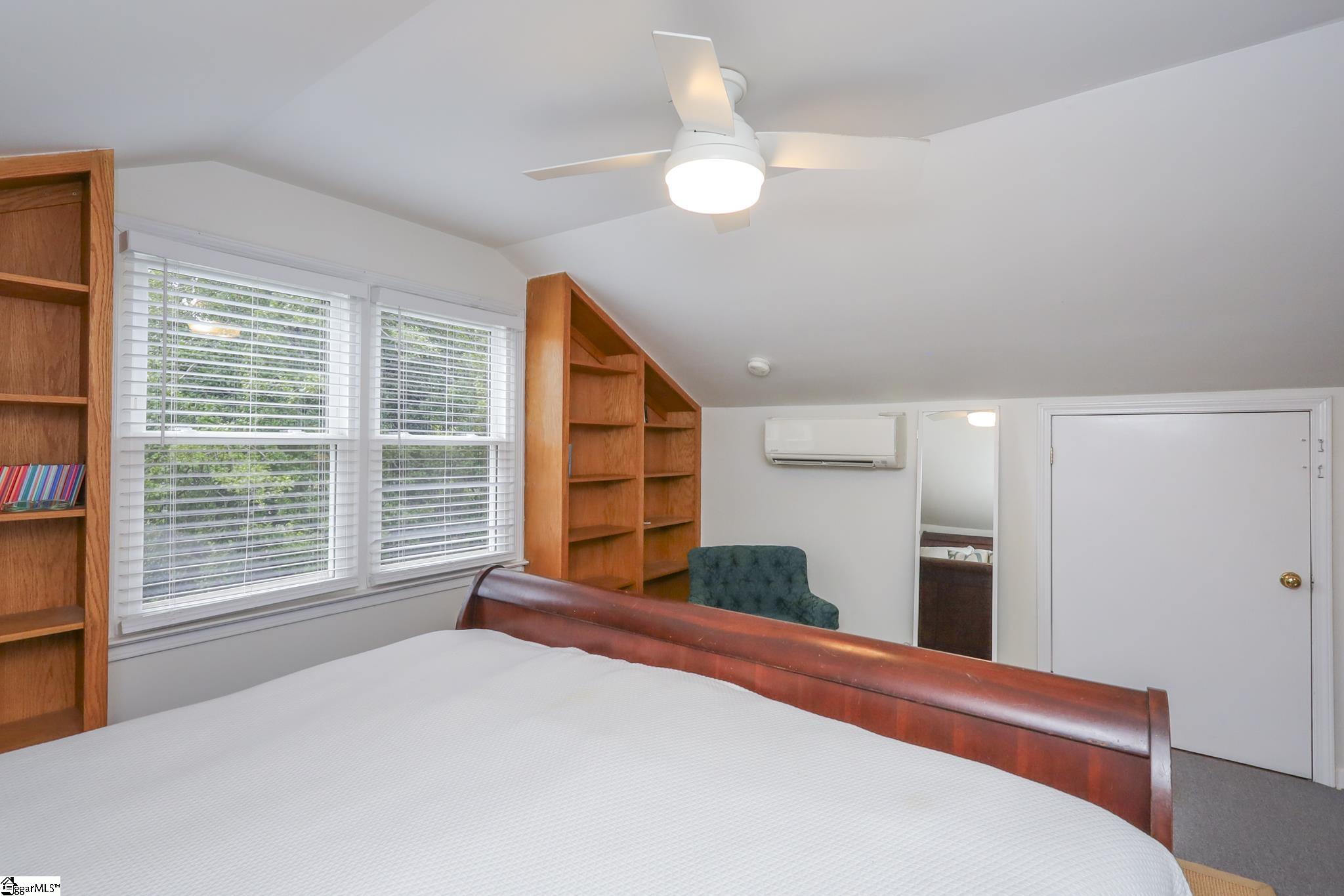 409 Jassamine Court Property Photo 37