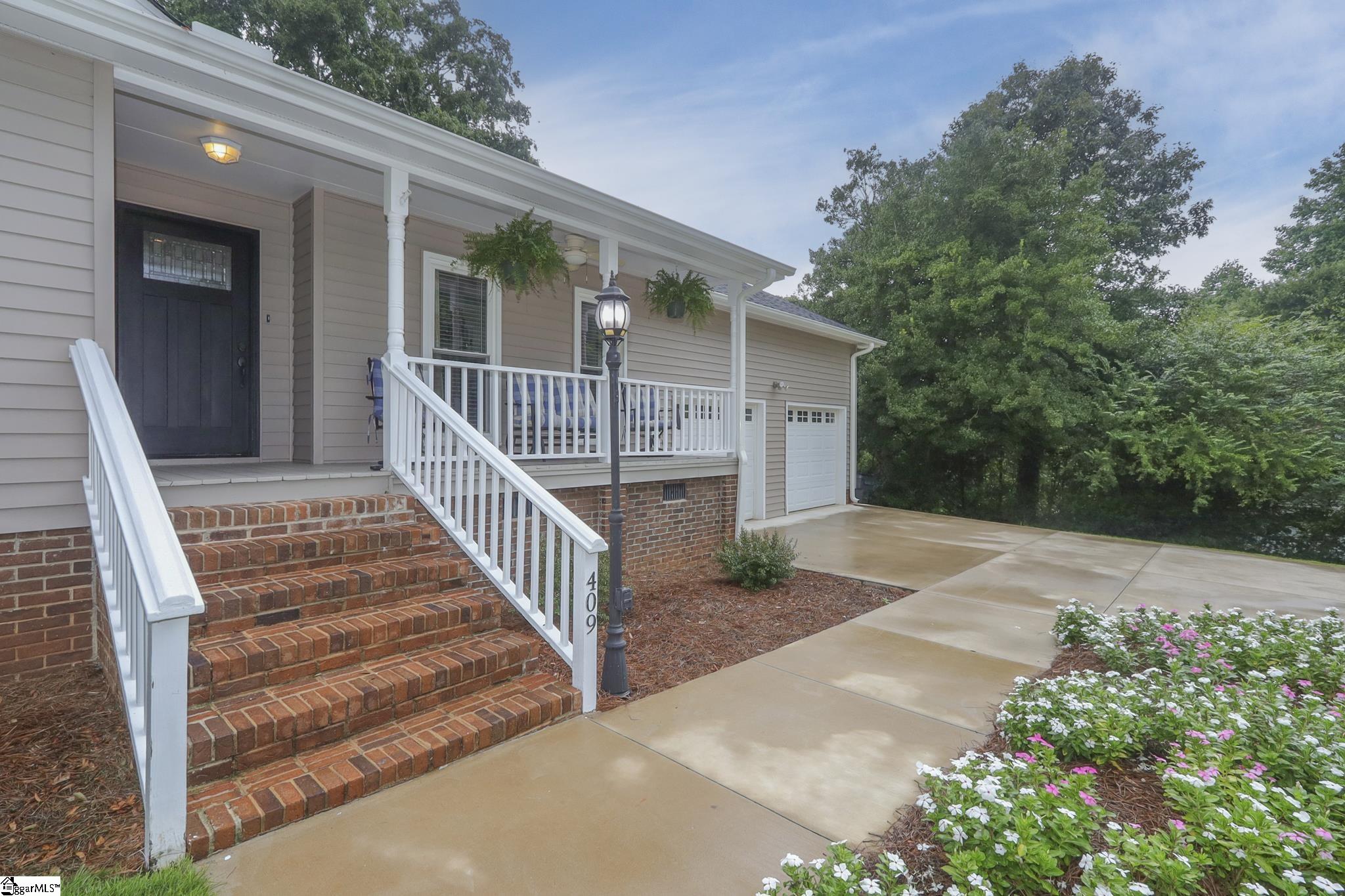 409 Jassamine Court Property Photo 47
